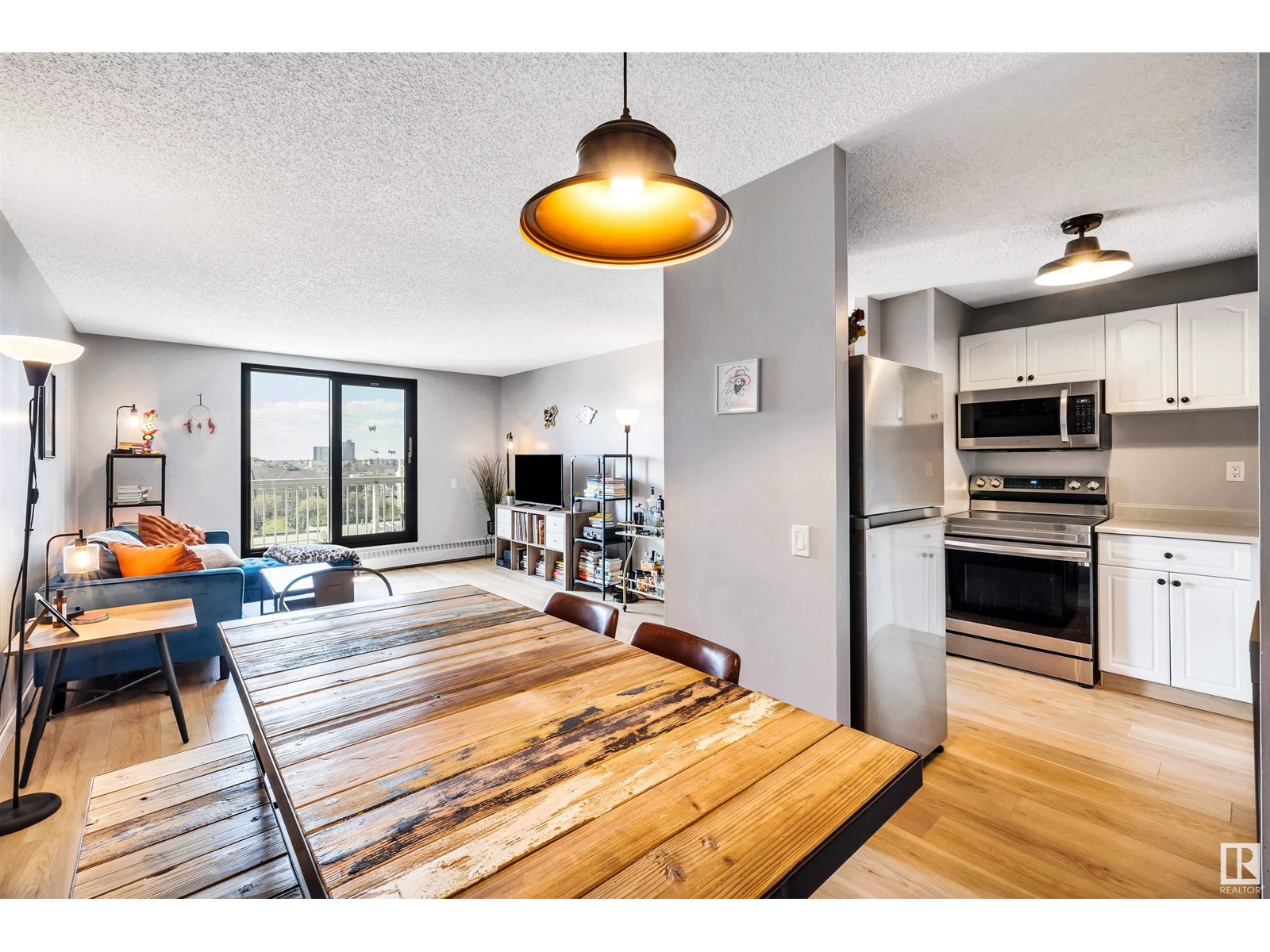 #705 10175 109 ST NW, Edmonton