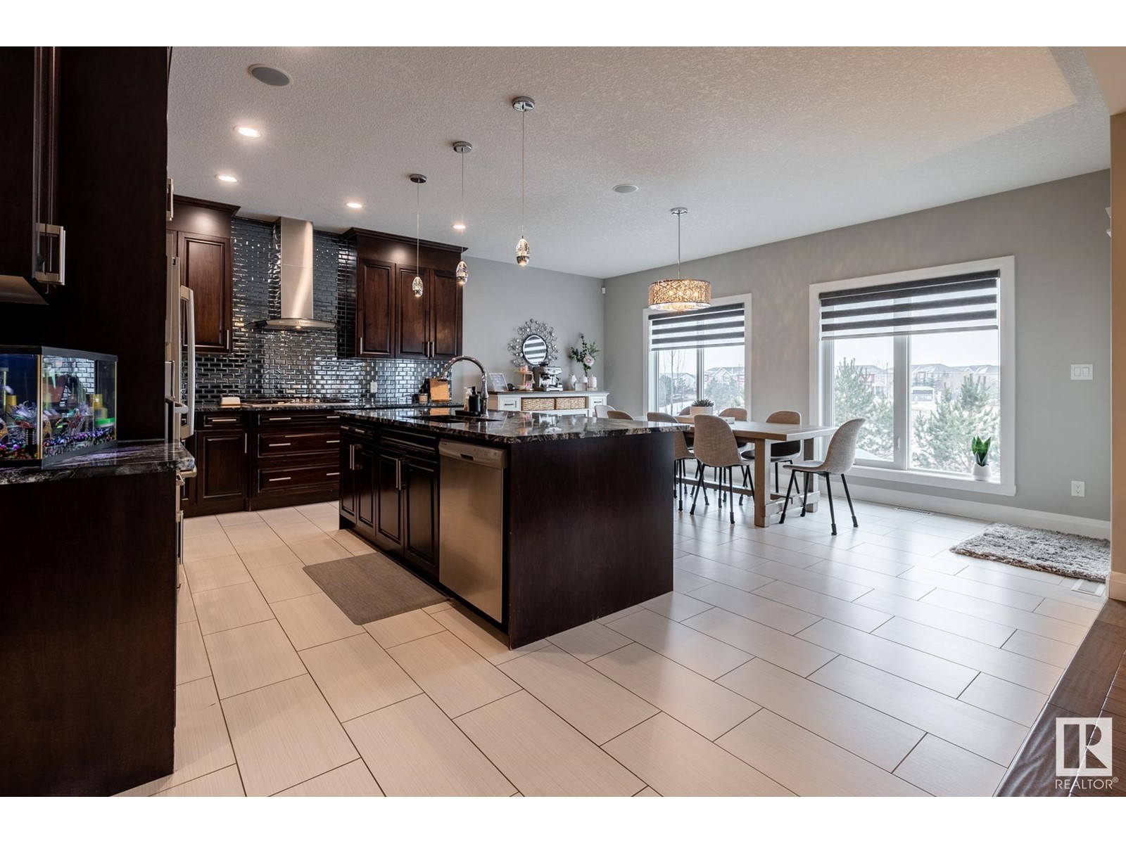 725 ALBANY PL NW, Edmonton
