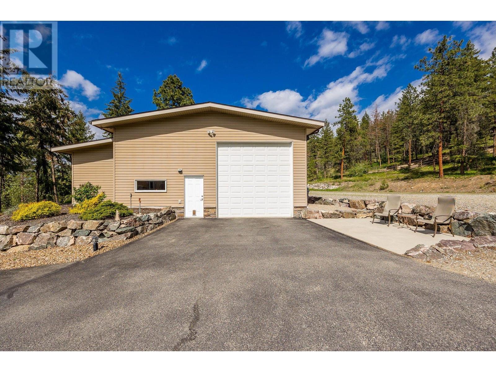 16151 Barkley Road, Lake Country