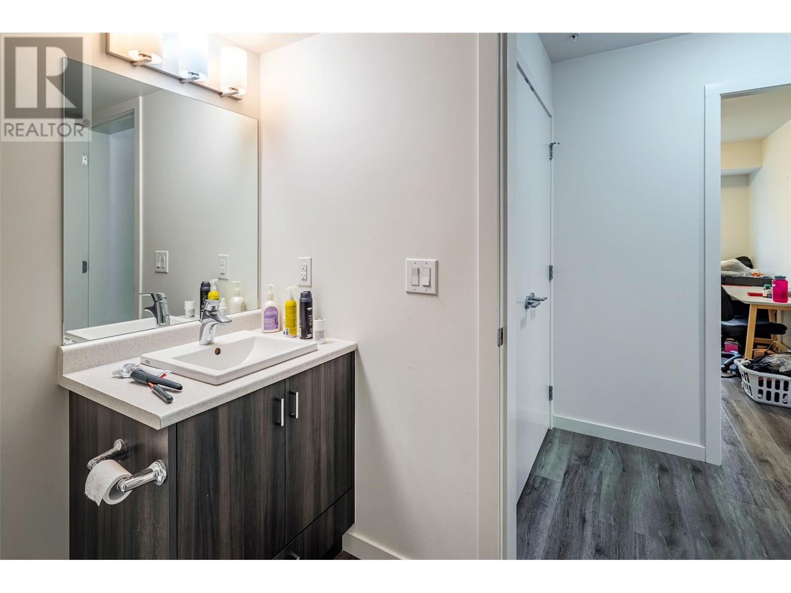 110 655 Academy Way, Kelowna