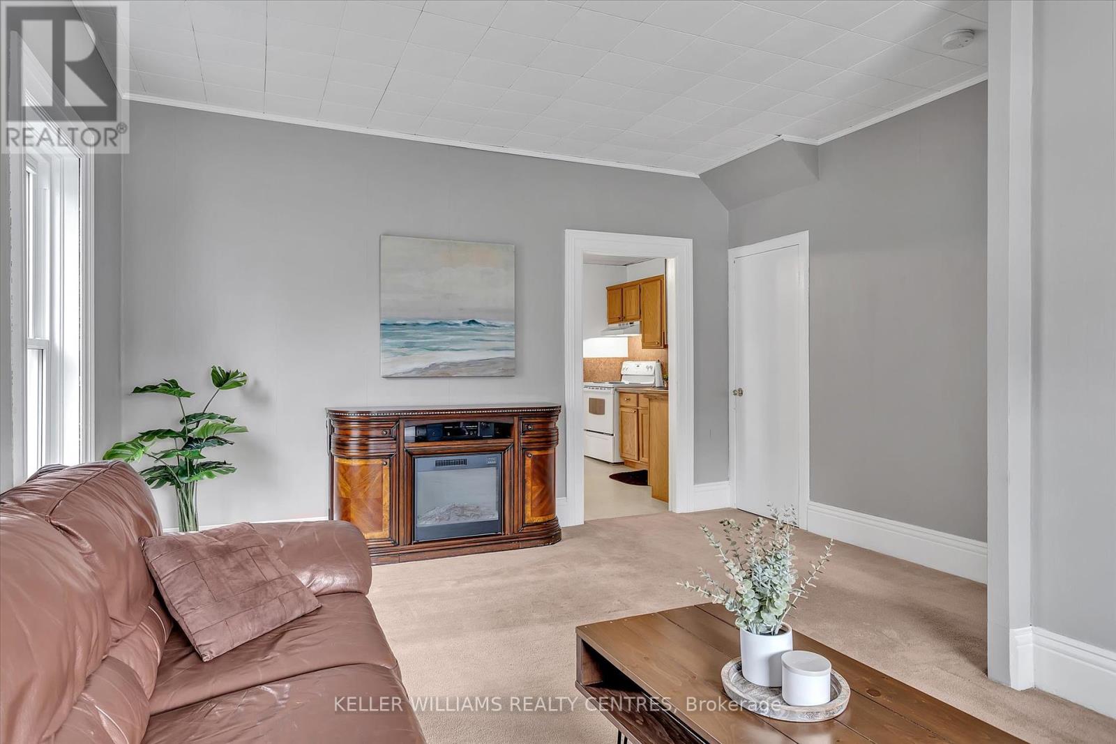Photo 5 of 104 Princess Street, Peterborough ON