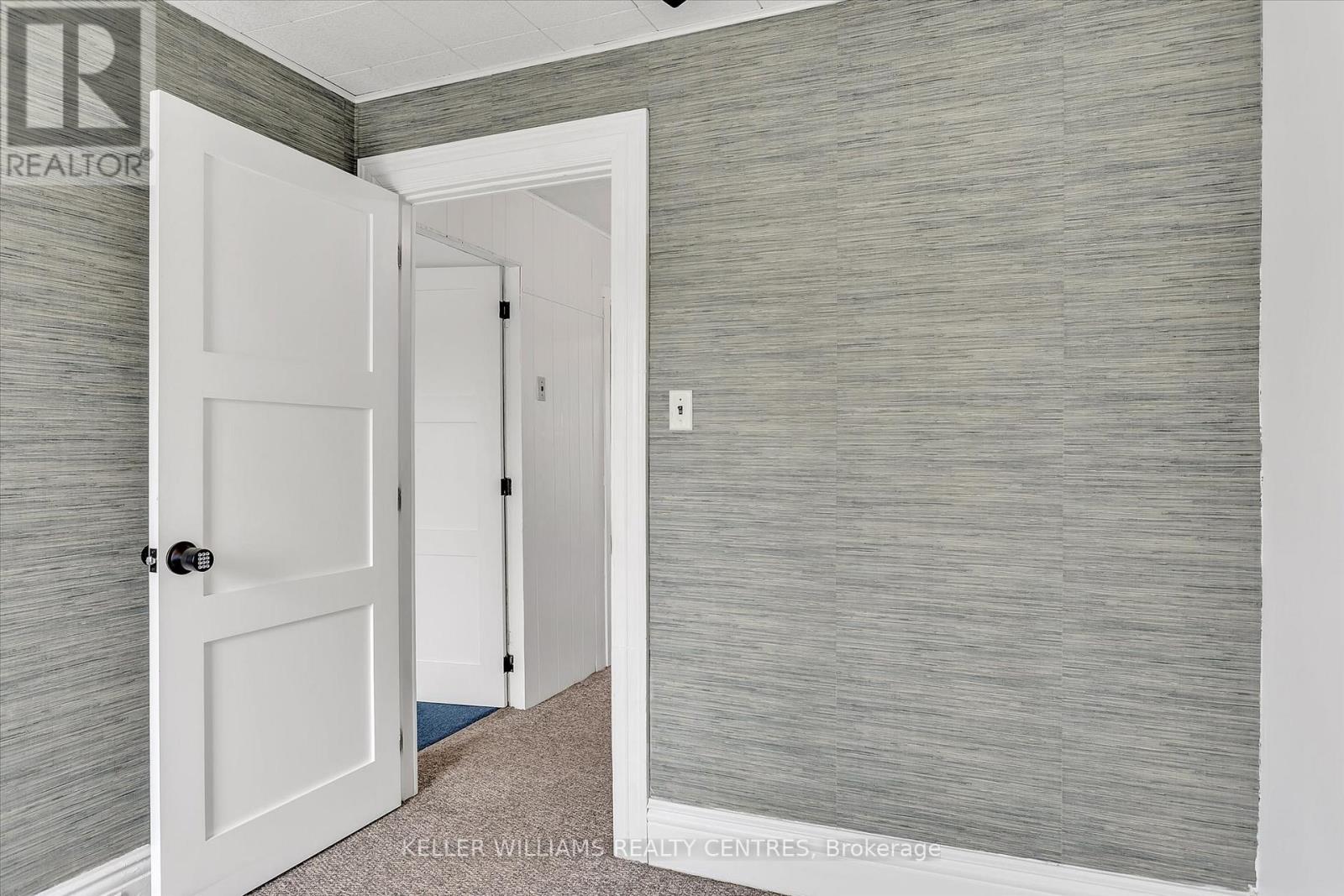 Photo 23 of 104 Princess Street, Peterborough ON