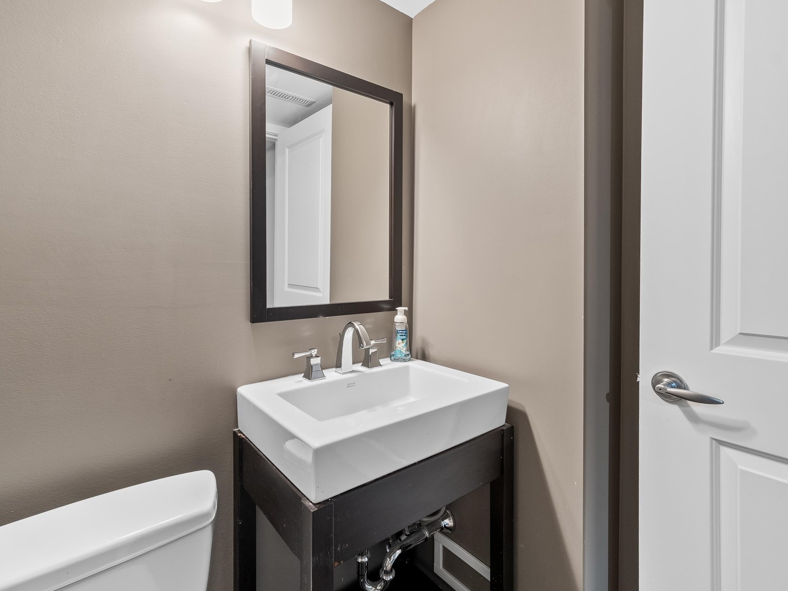 Photo 17 of 8 15237 36 Avenue, White Rock BC