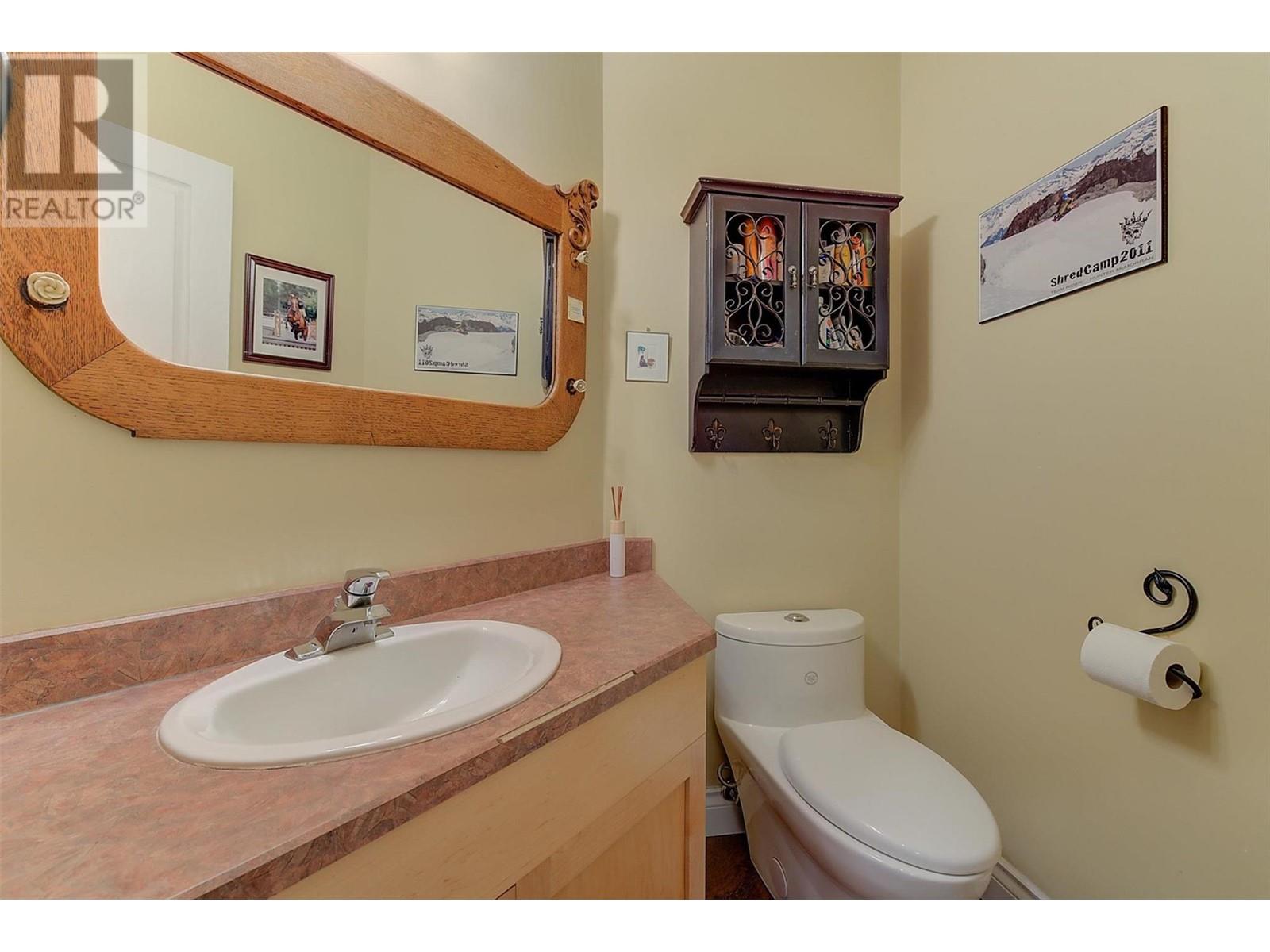  3605 Luxmoore Road, Kelowna
