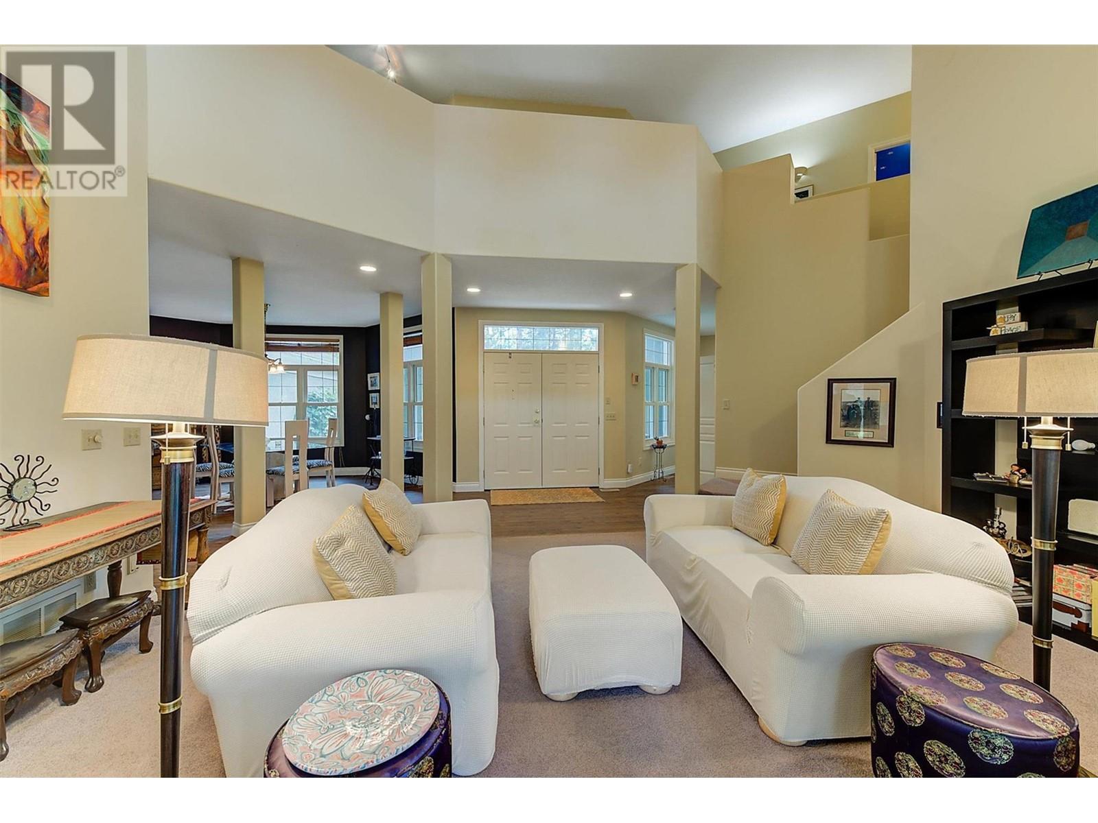  3605 Luxmoore Road, Kelowna