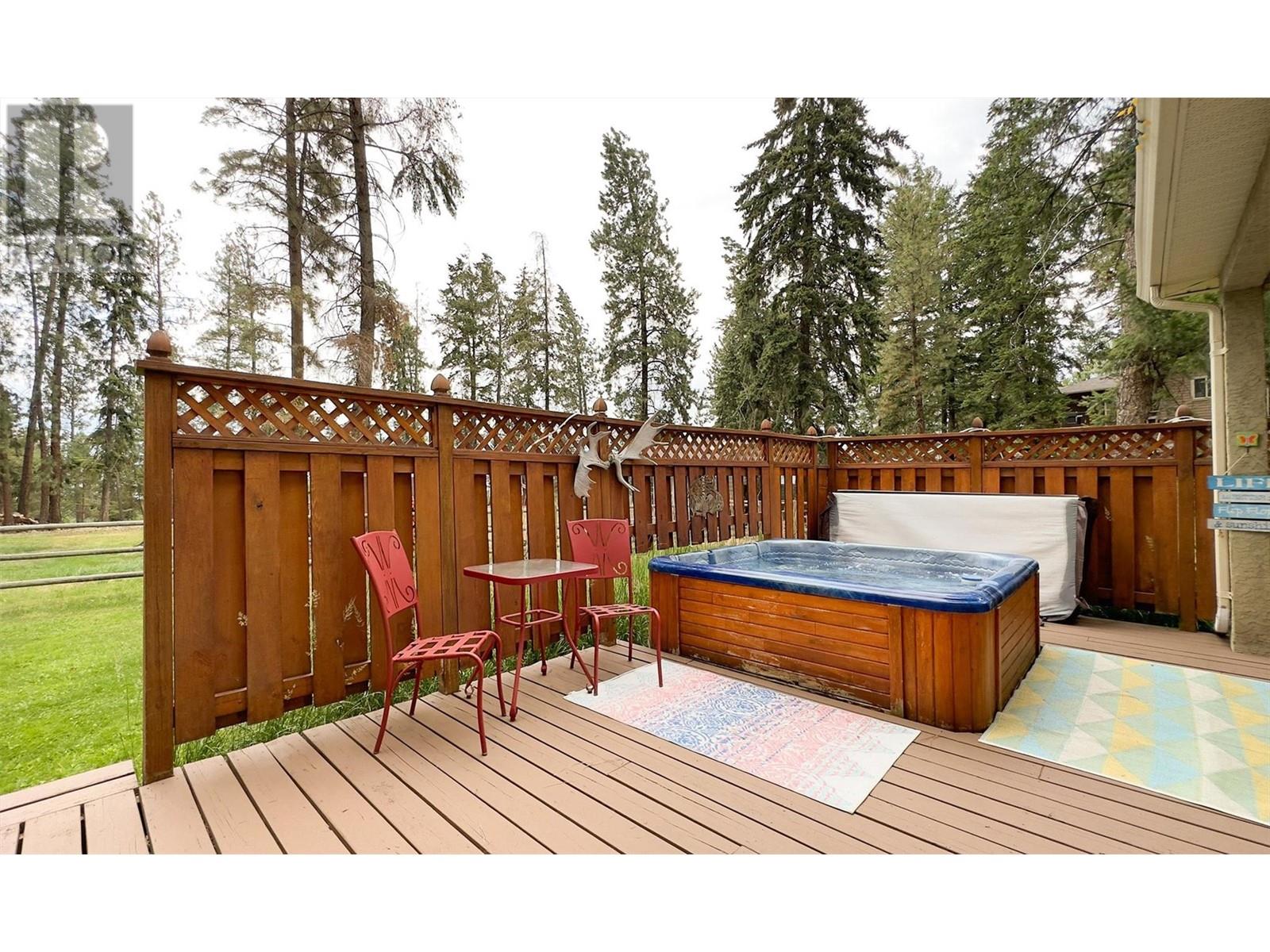  3605 Luxmoore Road, Kelowna