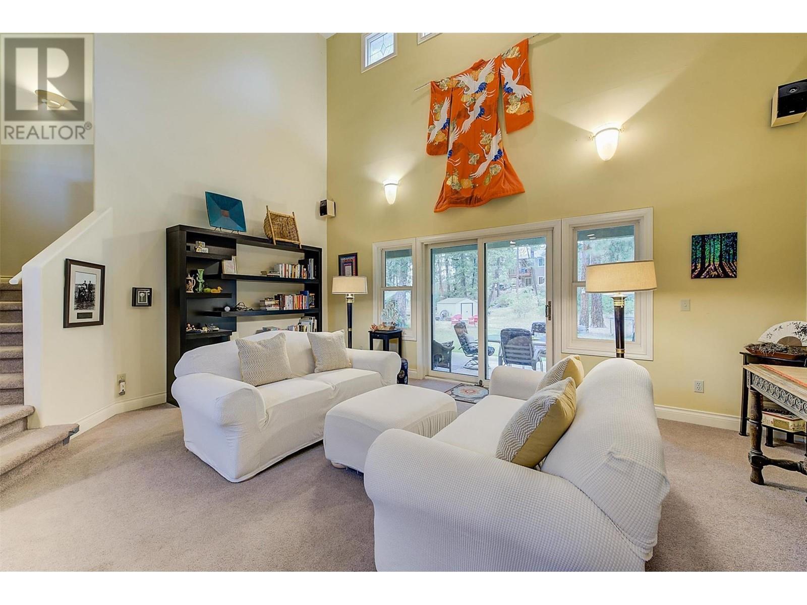  3605 Luxmoore Road, Kelowna