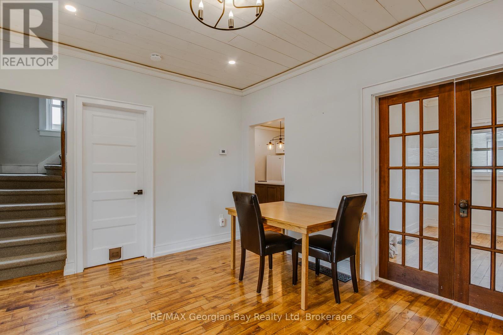 Photo 15 of 641 Bay Street, Midland ON