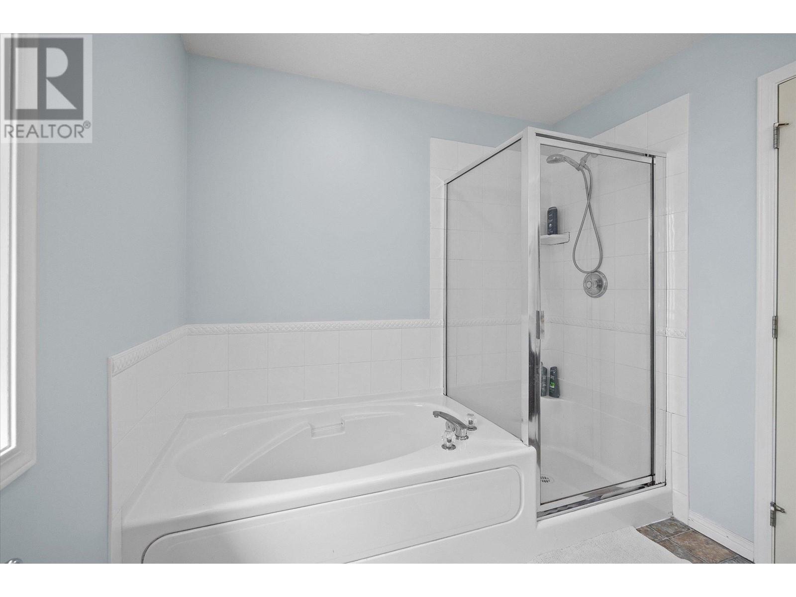 351 665 Cook Road, Kelowna