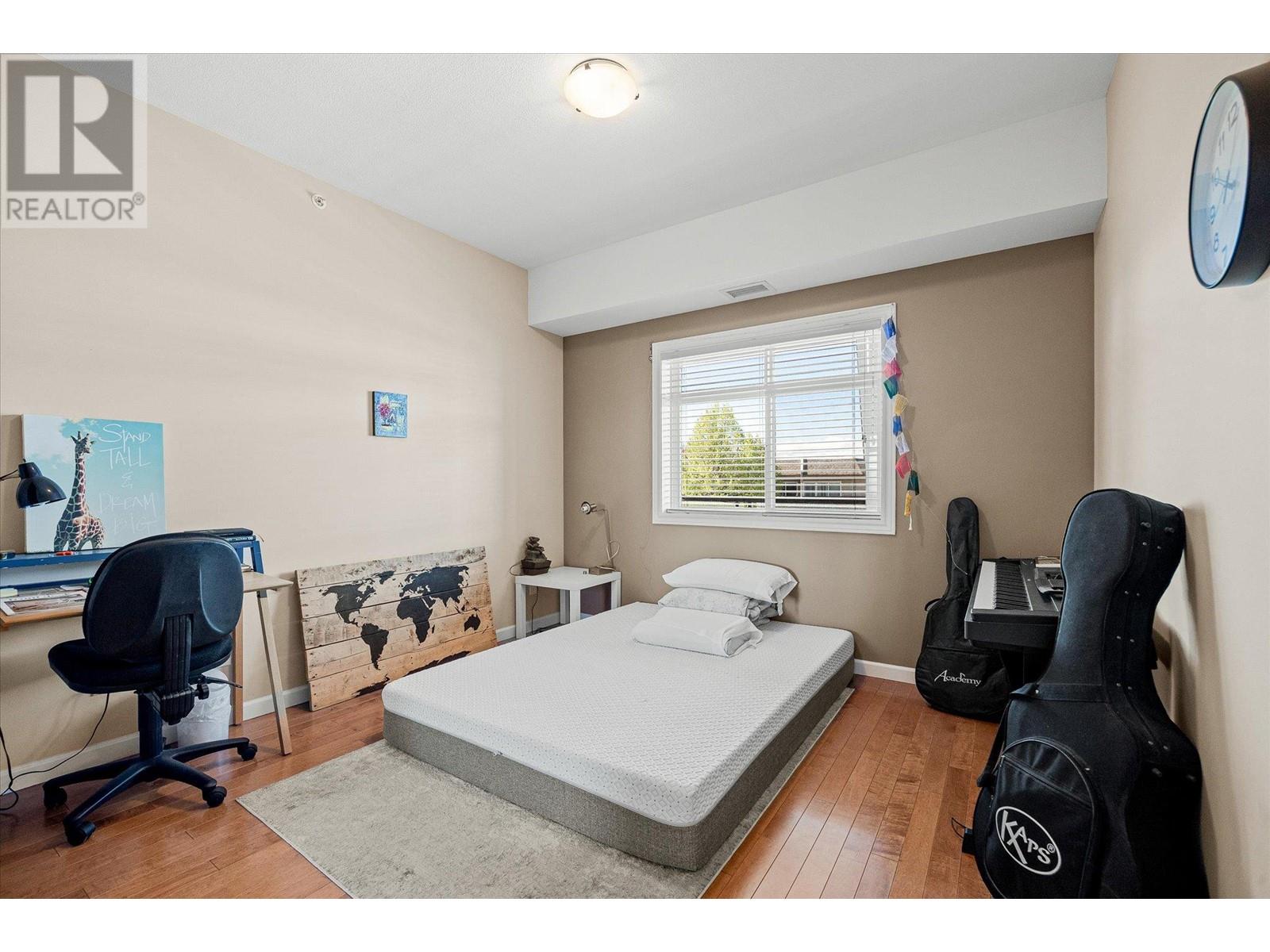 303 1905 Pandosy Street, Kelowna