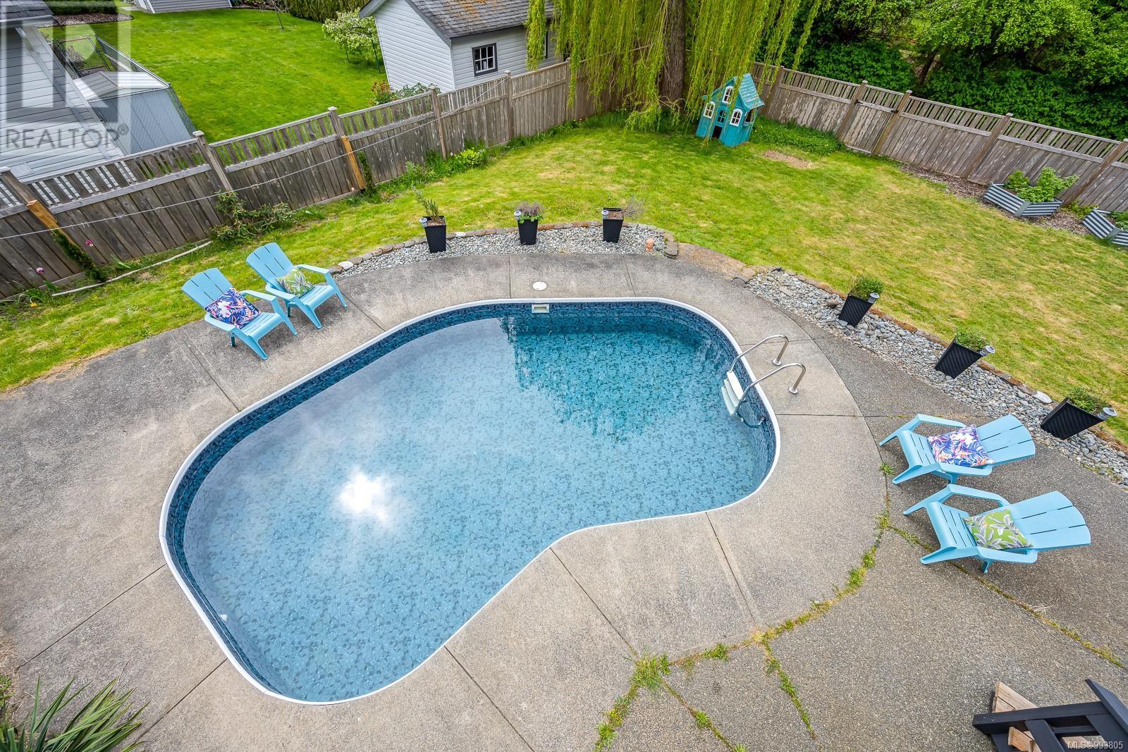 1595 Mallard Dr, Courtenay real estate listing 993805