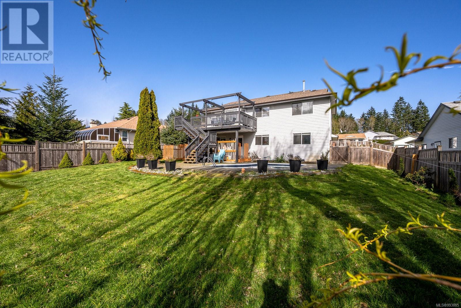 1595 Mallard Dr, Courtenay real estate listing 993805