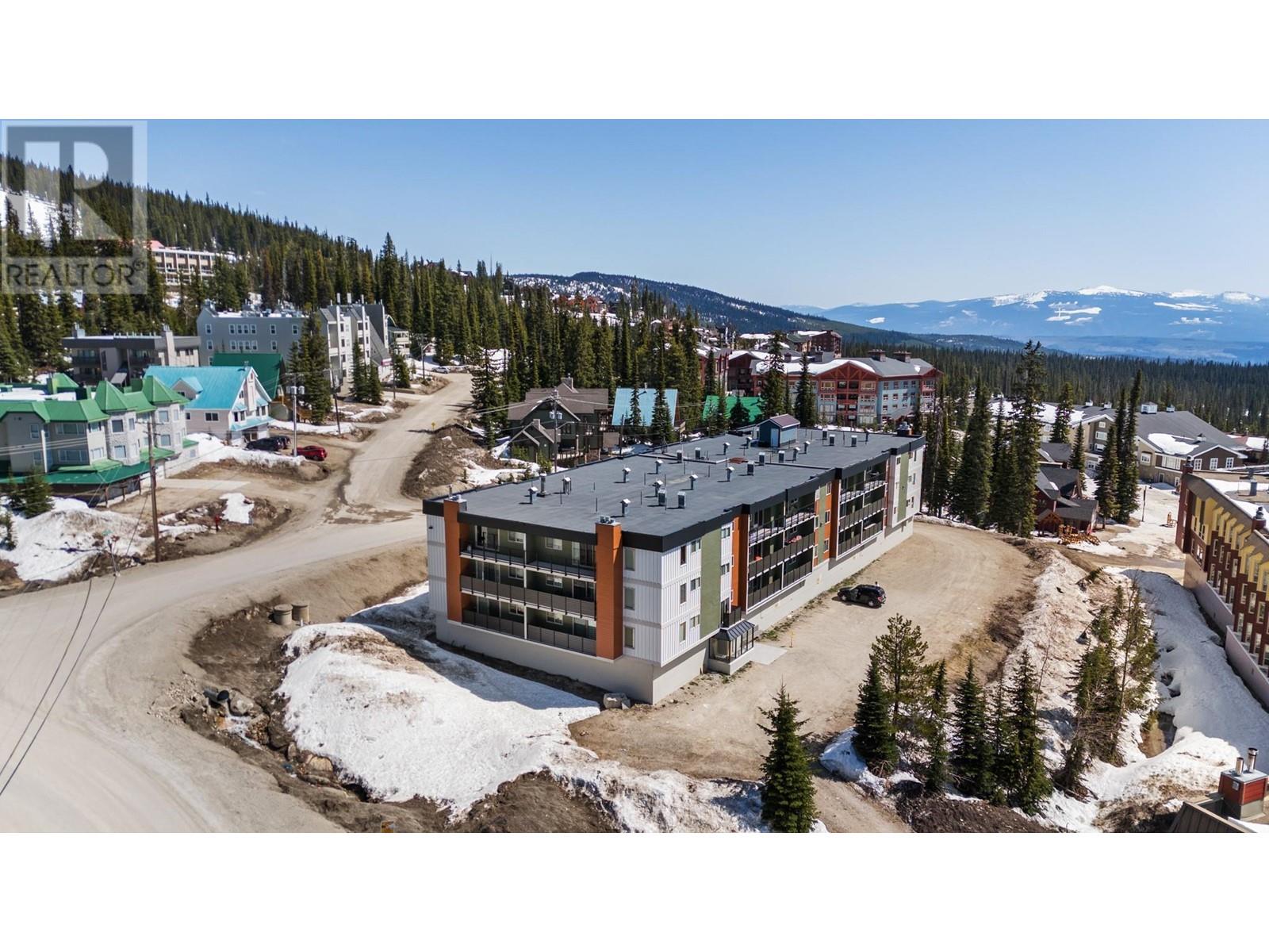 303 6430 Whiskey Jack Road, Big White