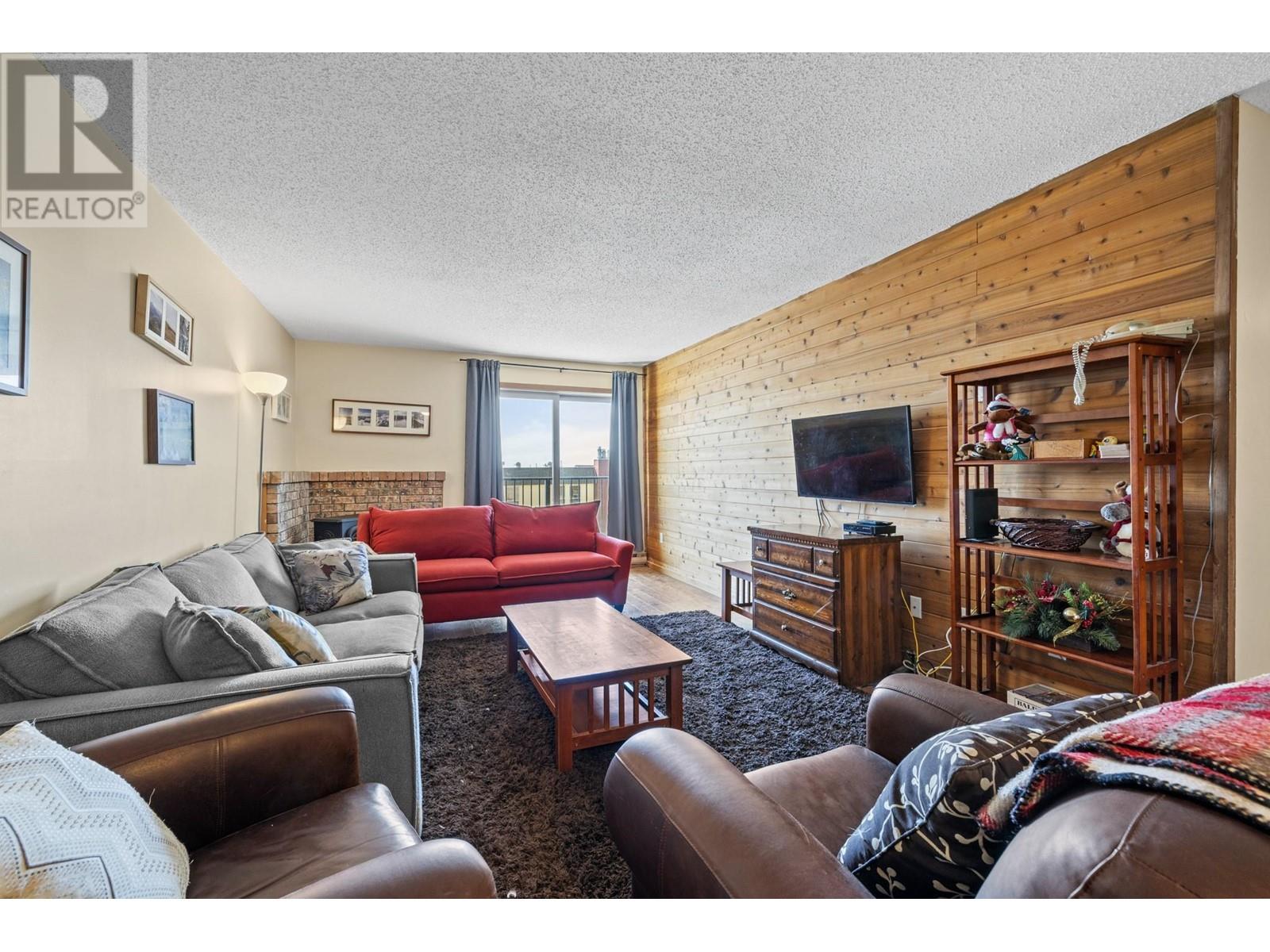 303 6430 Whiskey Jack Road, Big White