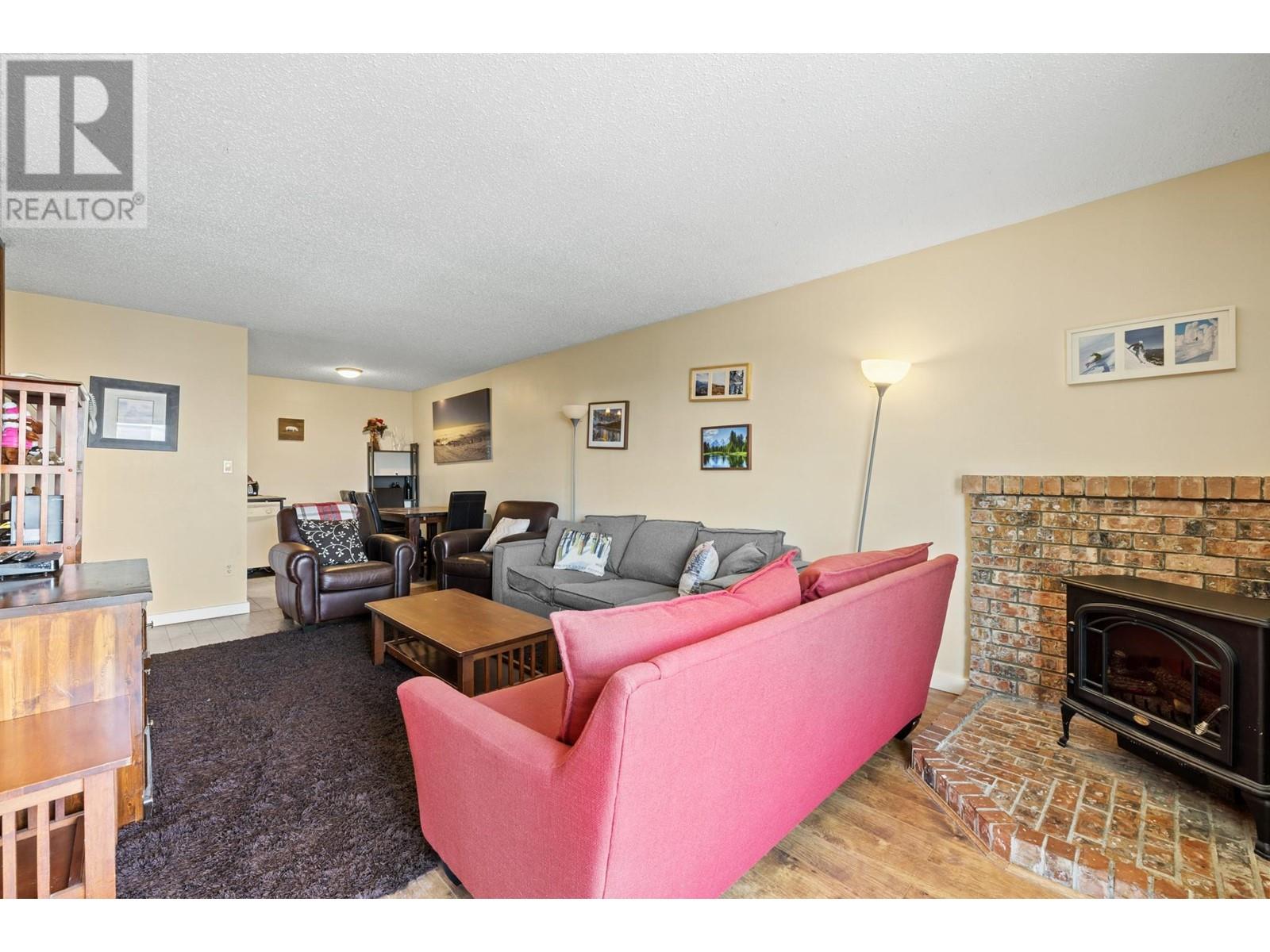 303 6430 Whiskey Jack Road, Big White