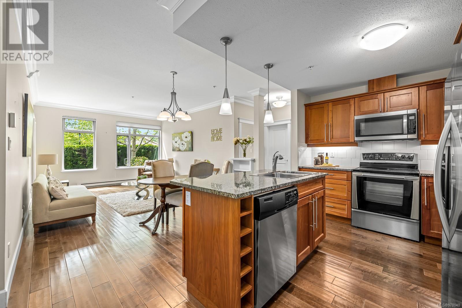 2111 44 Anderton Ave, Courtenay real estate listing 978040