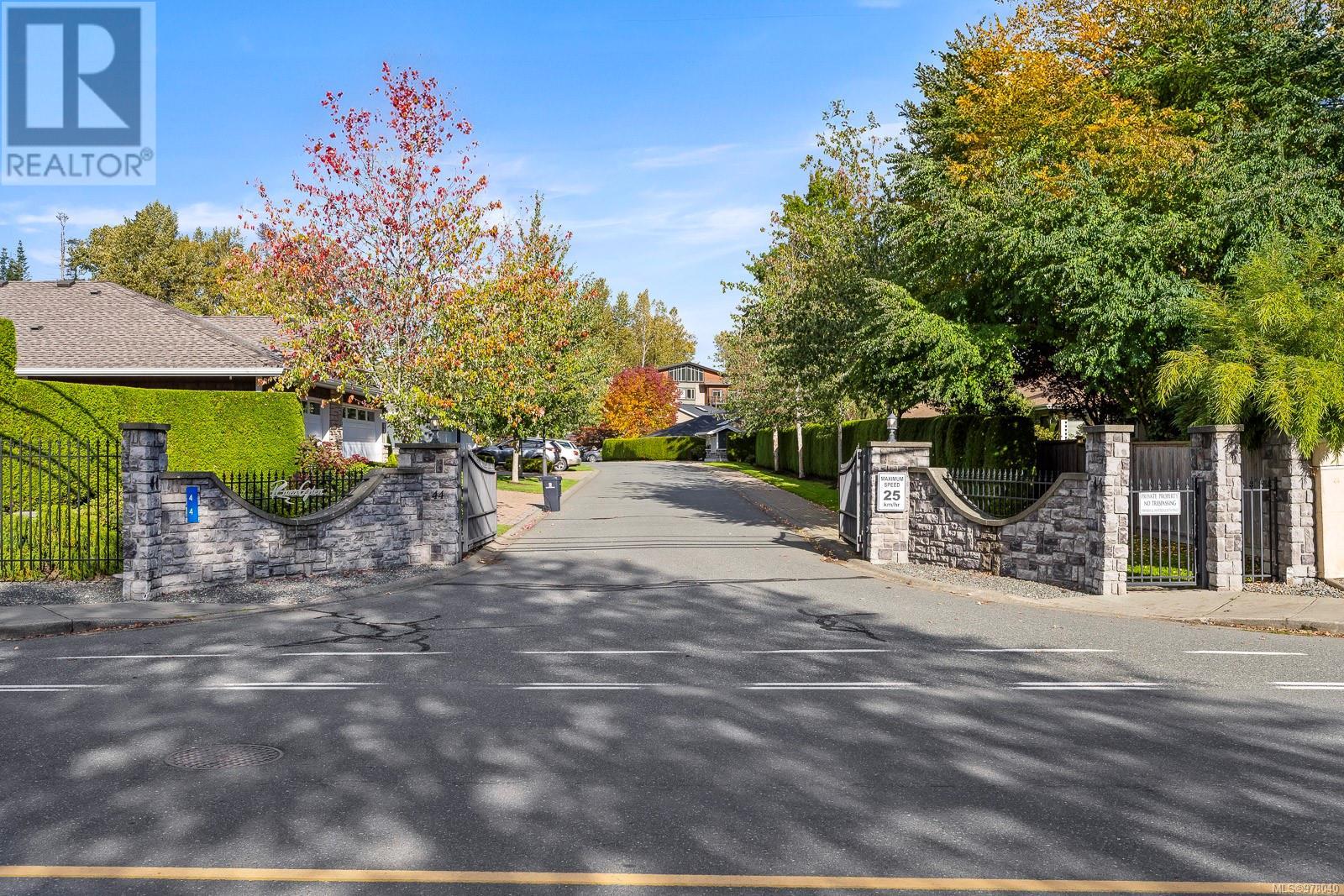 2111 44 Anderton Ave, Courtenay real estate listing 978040