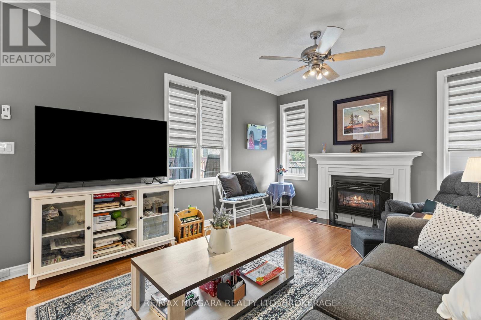 Photo 17 of 143 Welland Road, Pelham ON