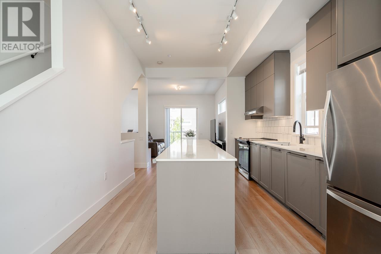 #13-4726 ORCA Way, Delta