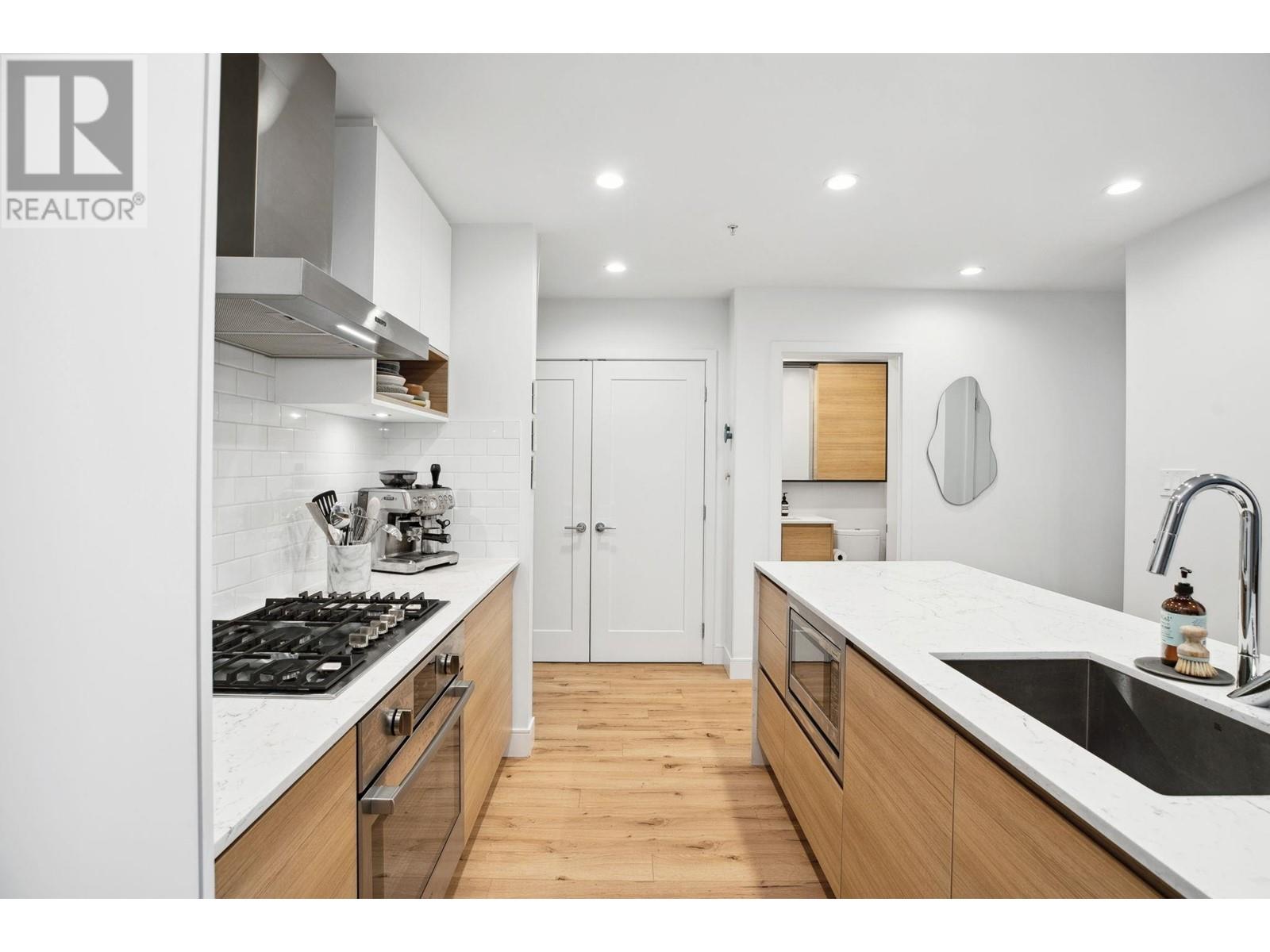 410 55 KLAHANIE DRIVE, Port Moody real estate listing R2998883