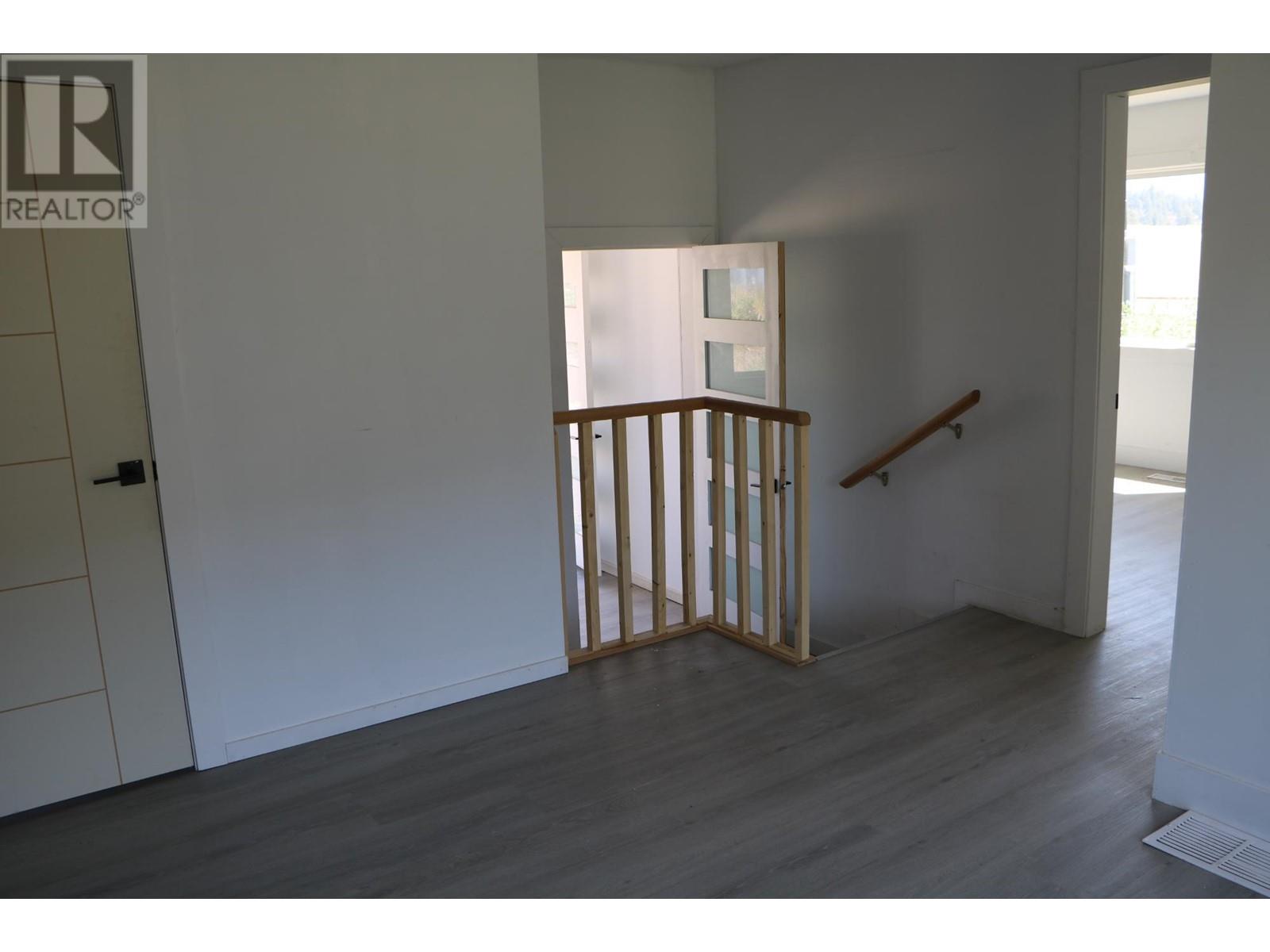 2448 BARNHARTVALE Road, Kamloops