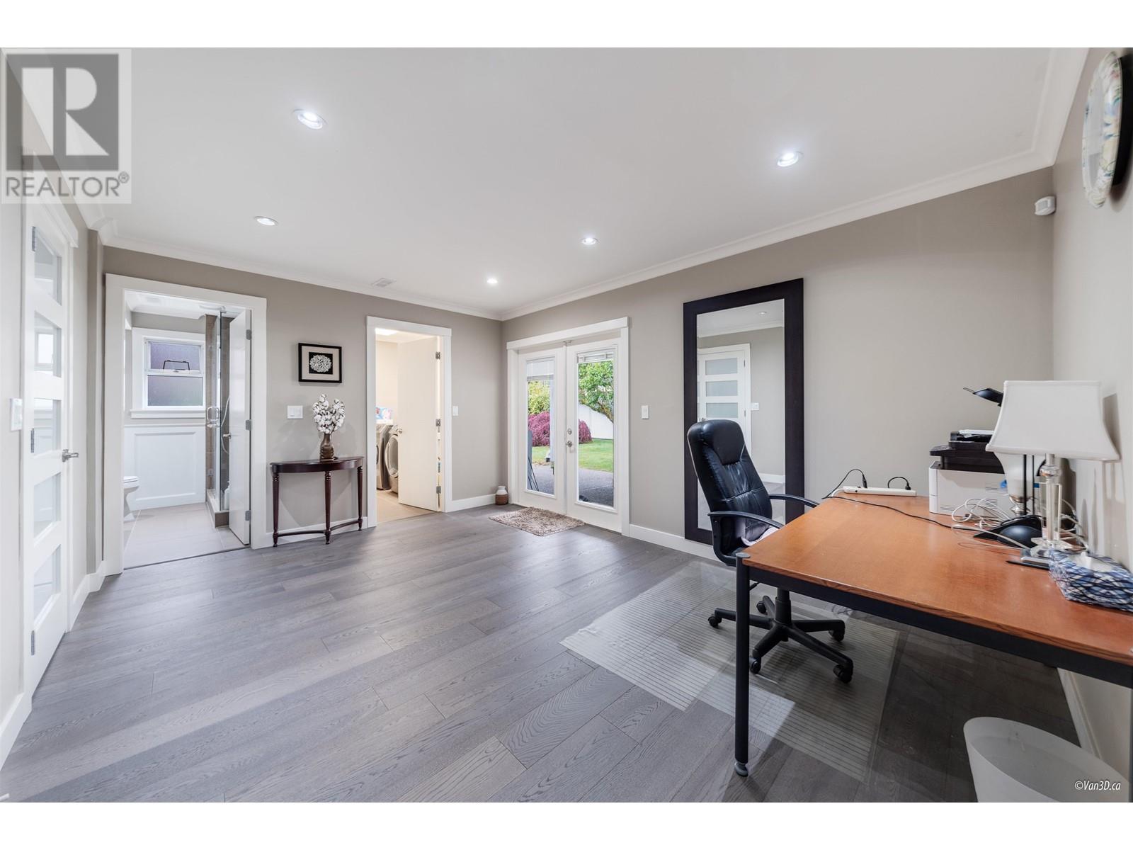 960 GOVERNOR COURT, Port Coquitlam real estate listing R2998833