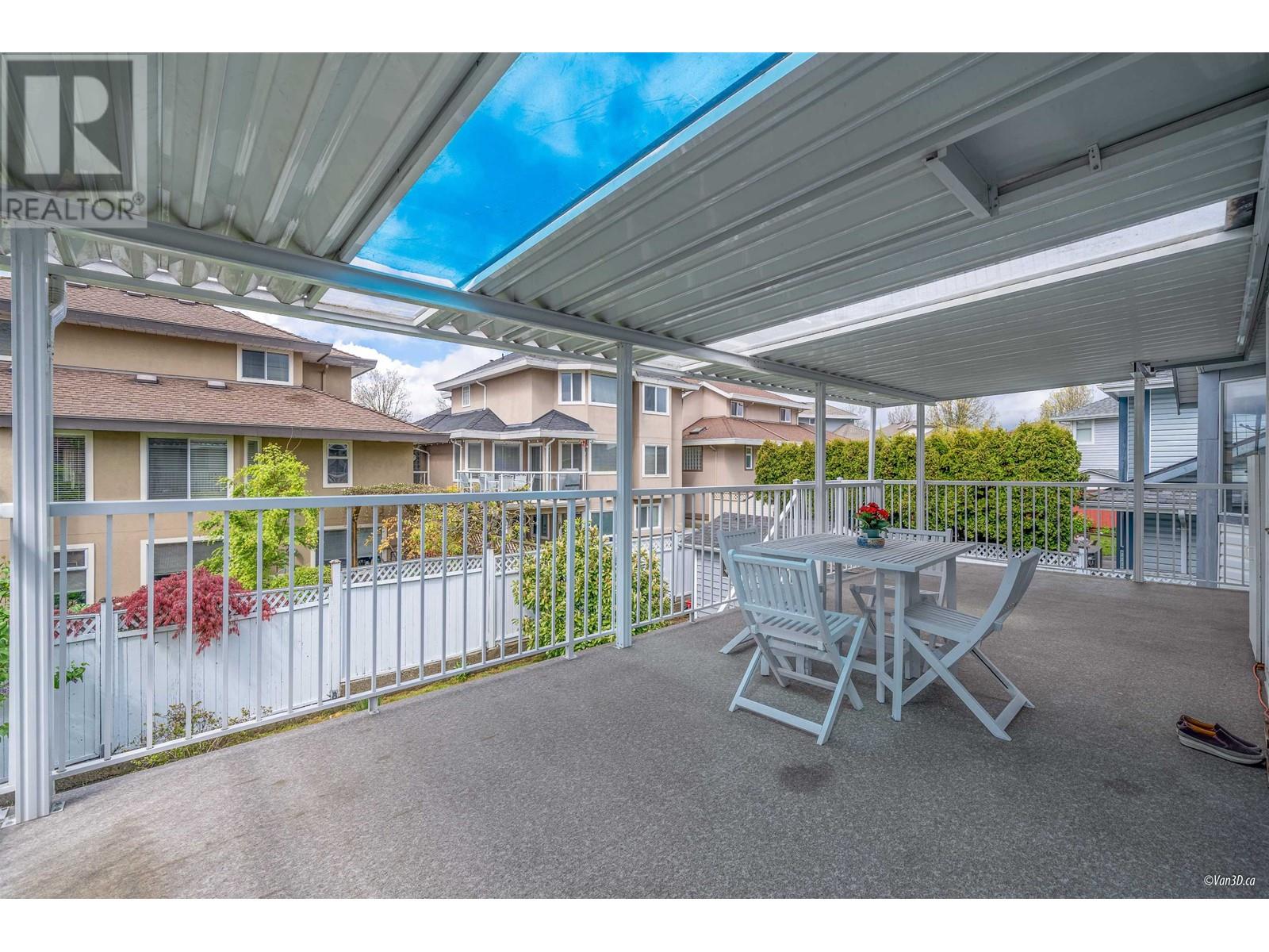 960 GOVERNOR COURT, Port Coquitlam real estate listing R2998833