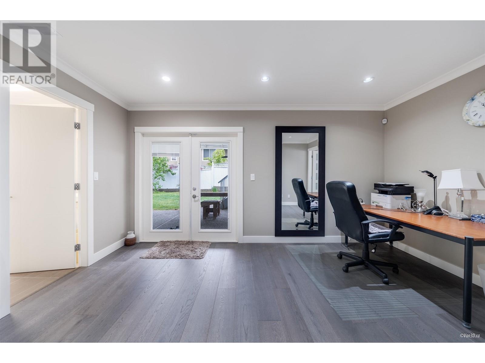 960 GOVERNOR COURT, Port Coquitlam real estate listing R2998833