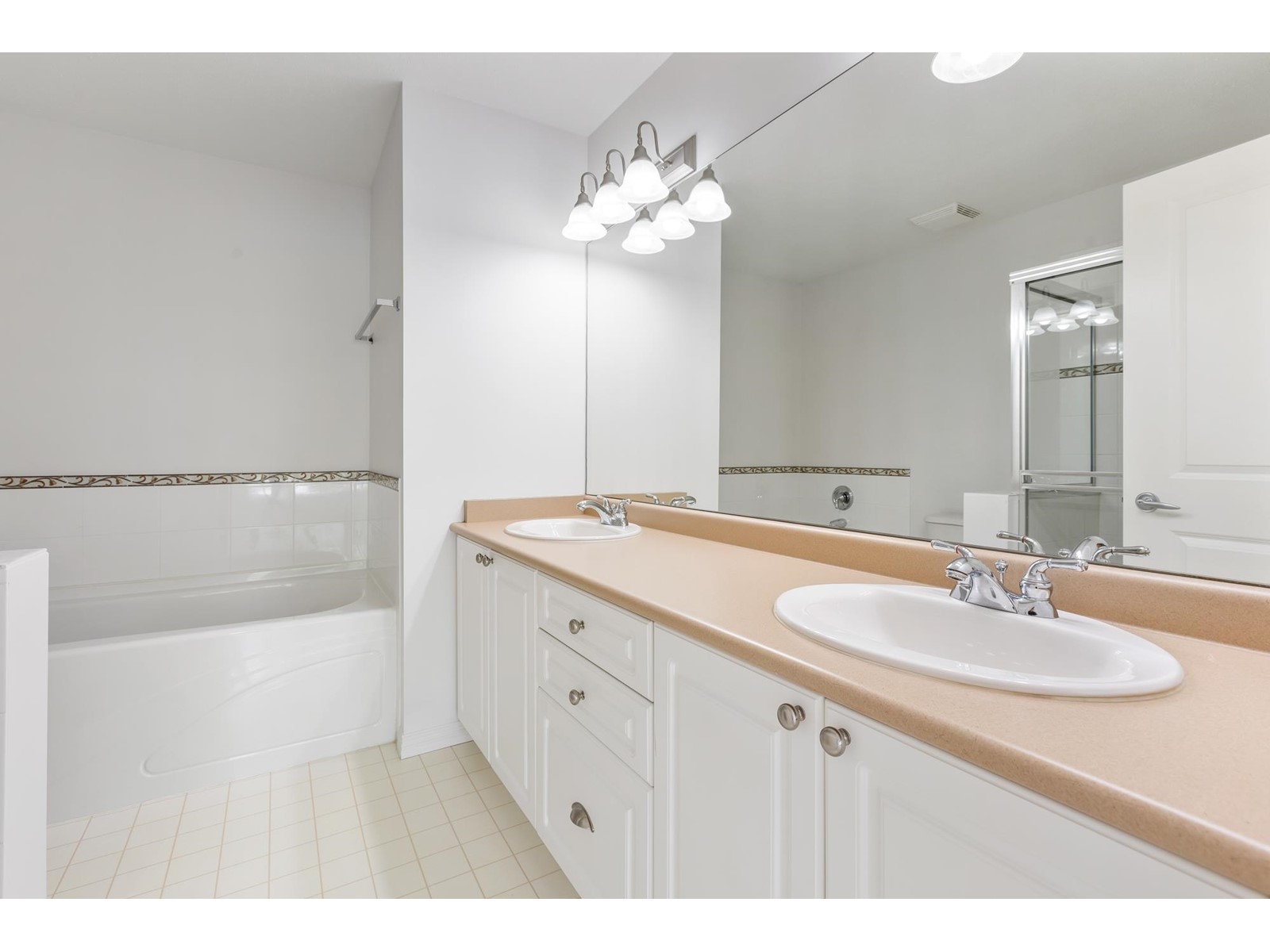 Photo 28 of 21 17097 64 Avenue, Surrey BC