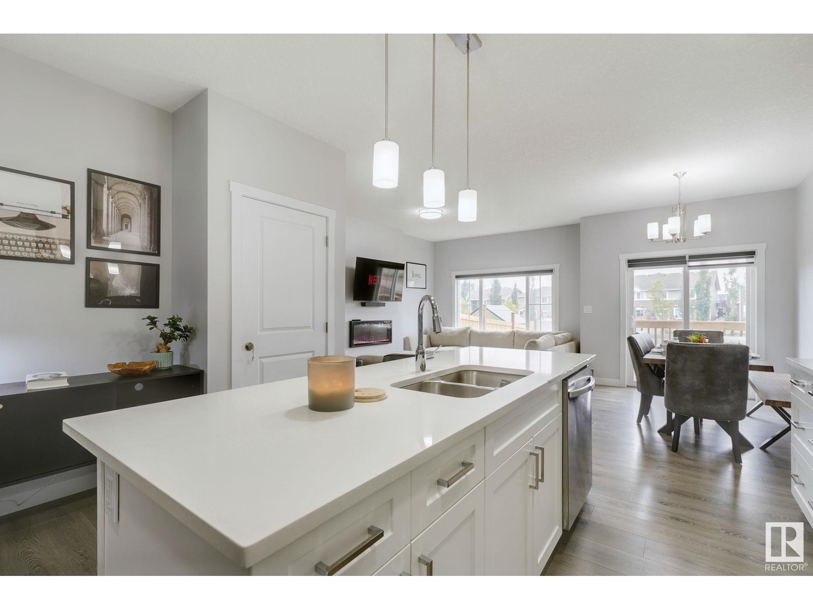 1699 ERKER WY NW, Edmonton