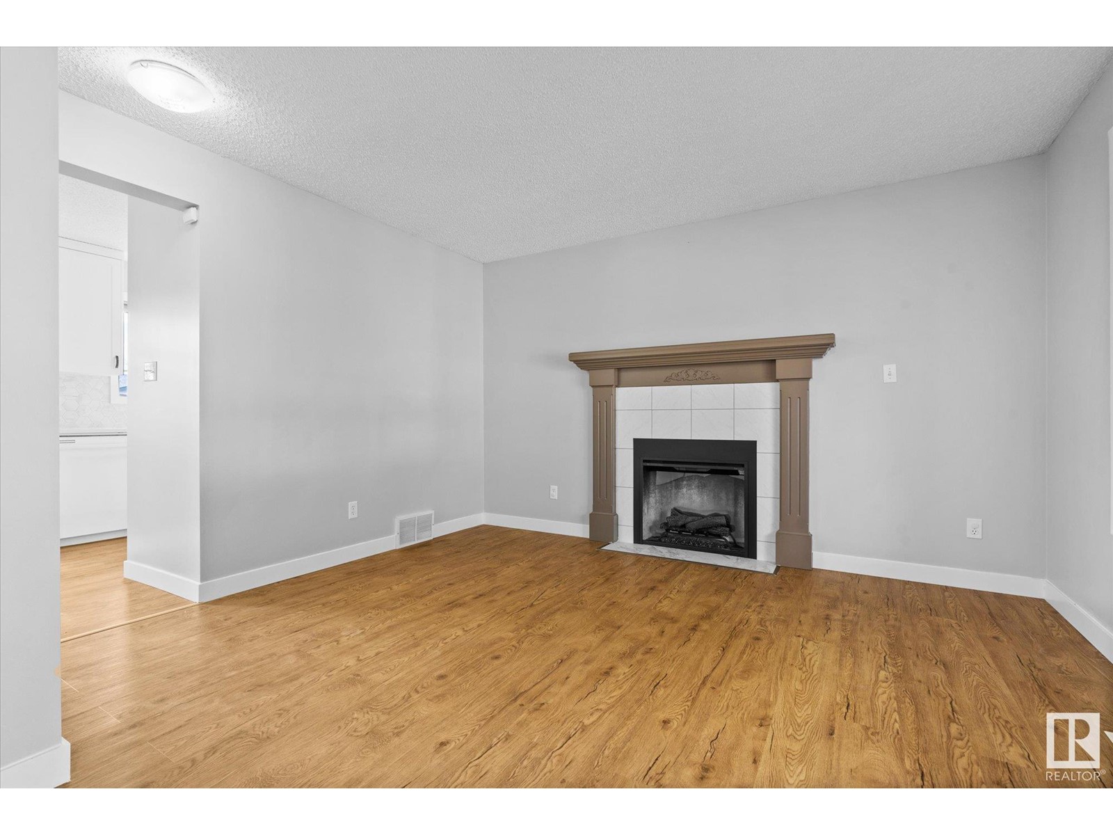 9914 94 ST, Fort Saskatchewan