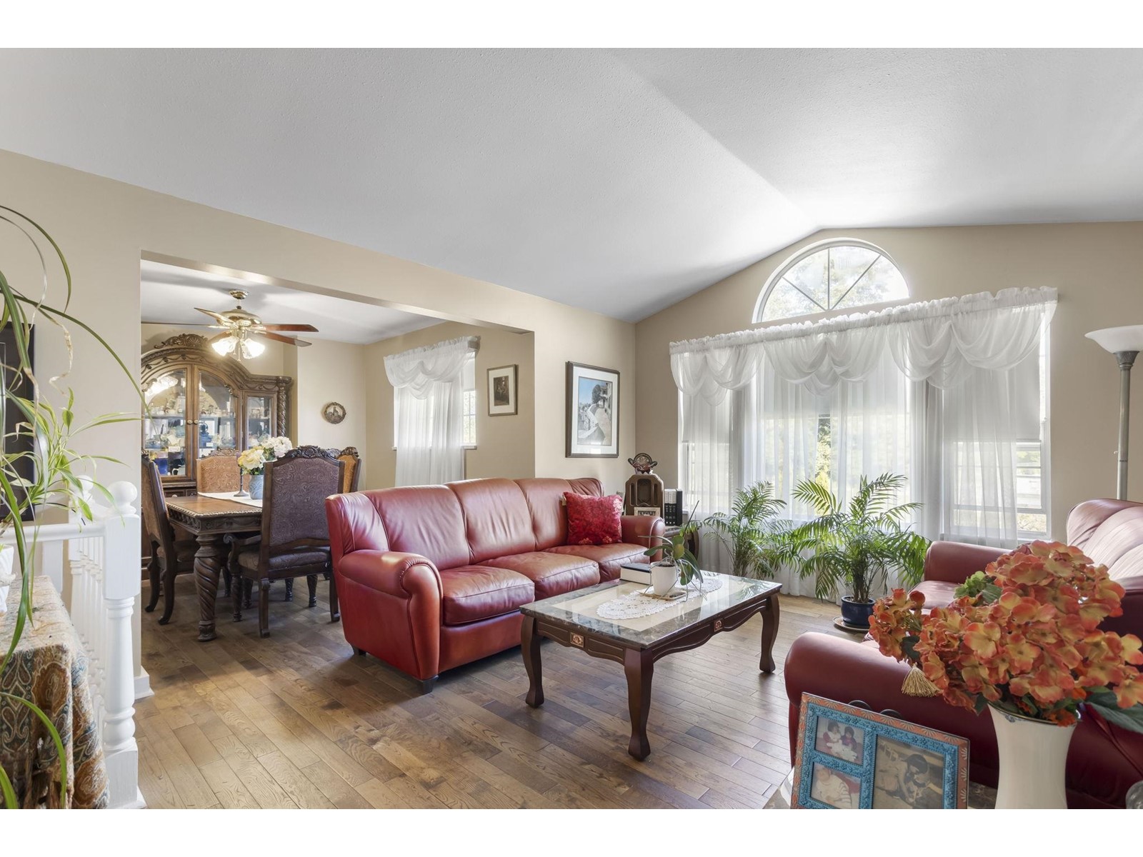 Photo 5 of 8479 Cade Barr Street, Mission BC
