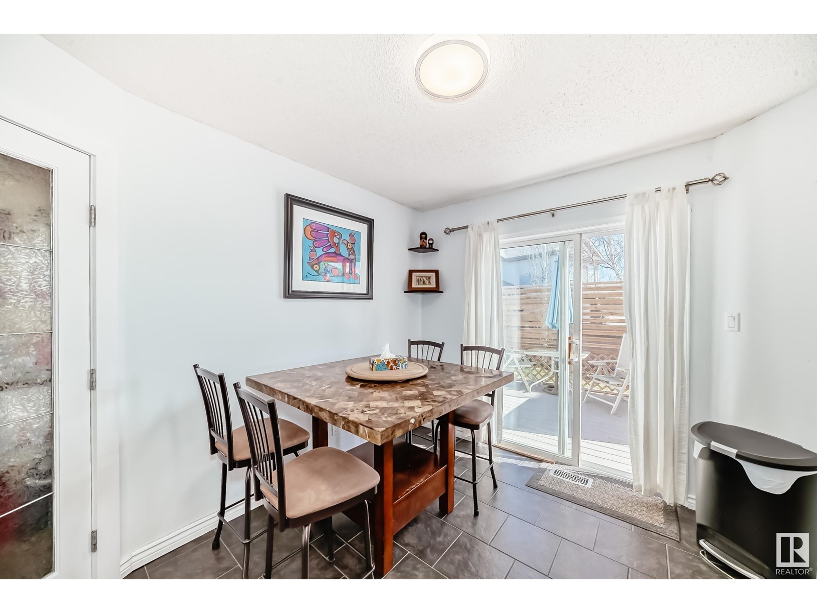 9 DOMINION WY, St. Albert
