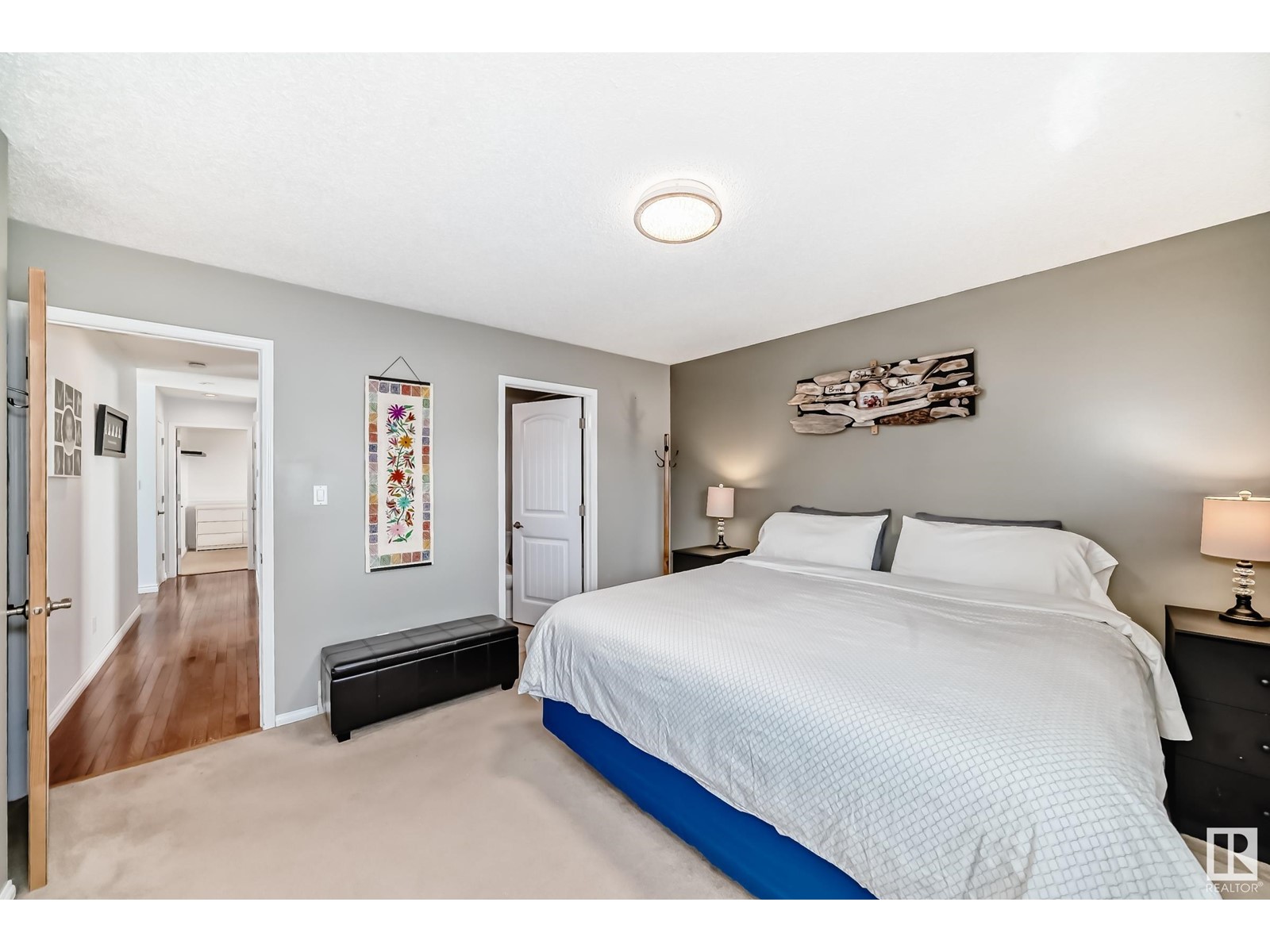 9 DOMINION WY, St. Albert