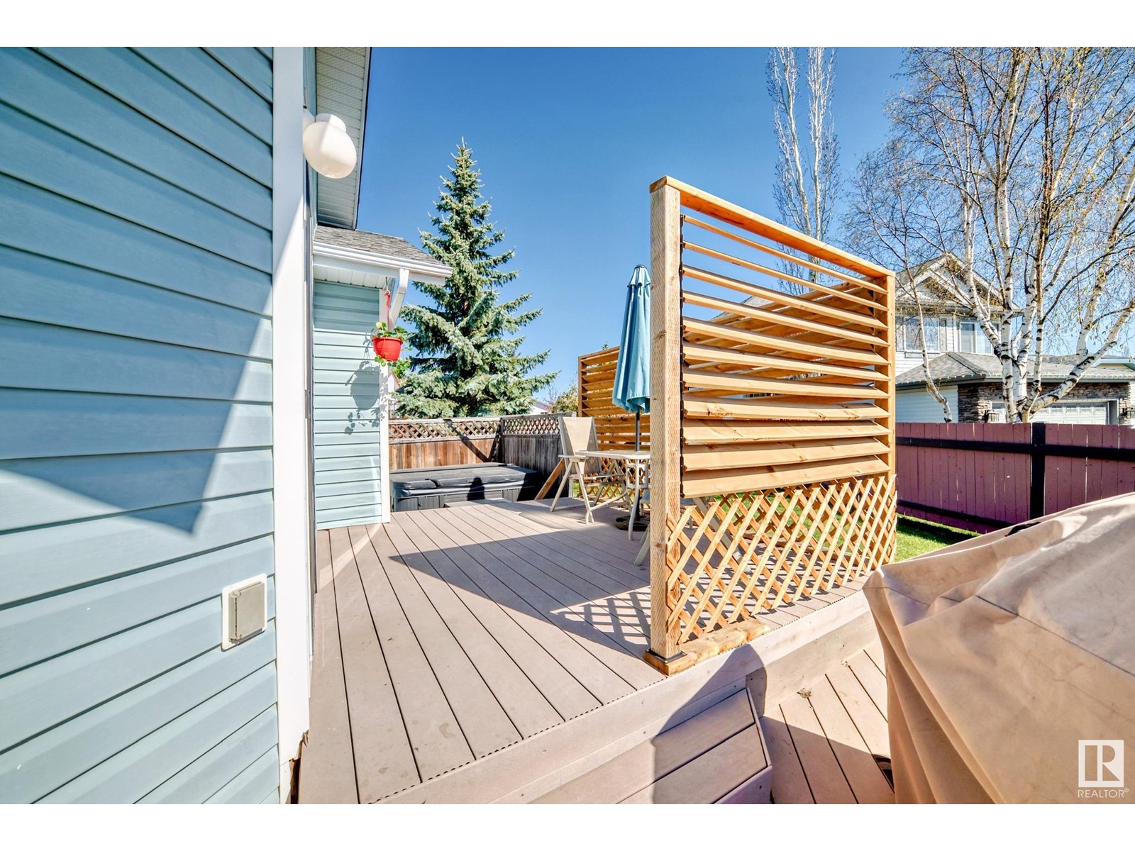 9 DOMINION WY, St. Albert