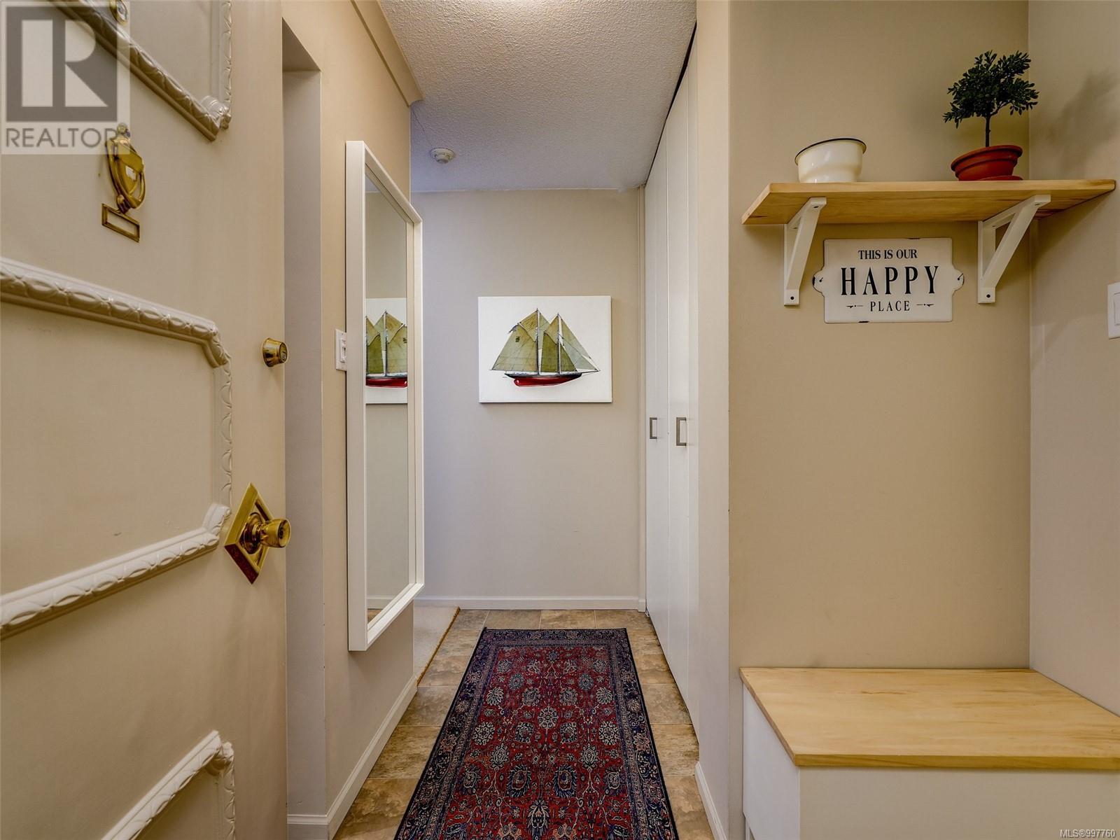 420 964 Heywood Avenue, Victoria