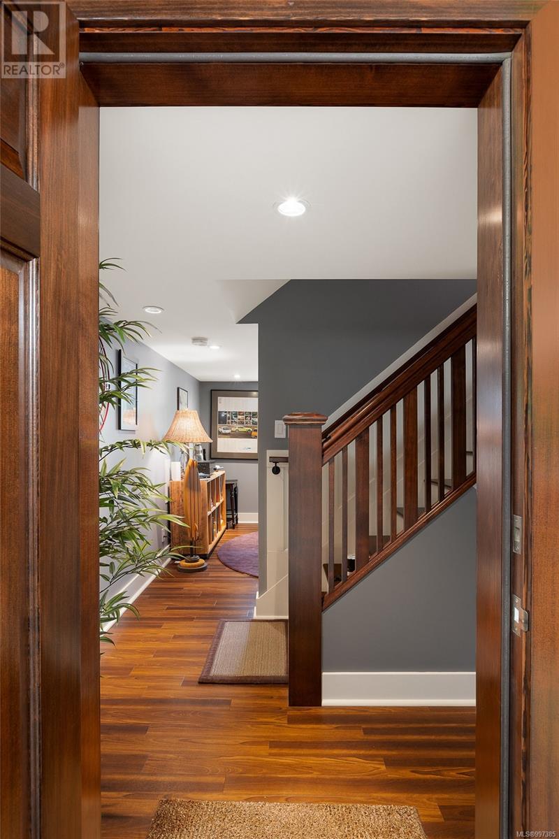  773 Island Road, Oak Bay