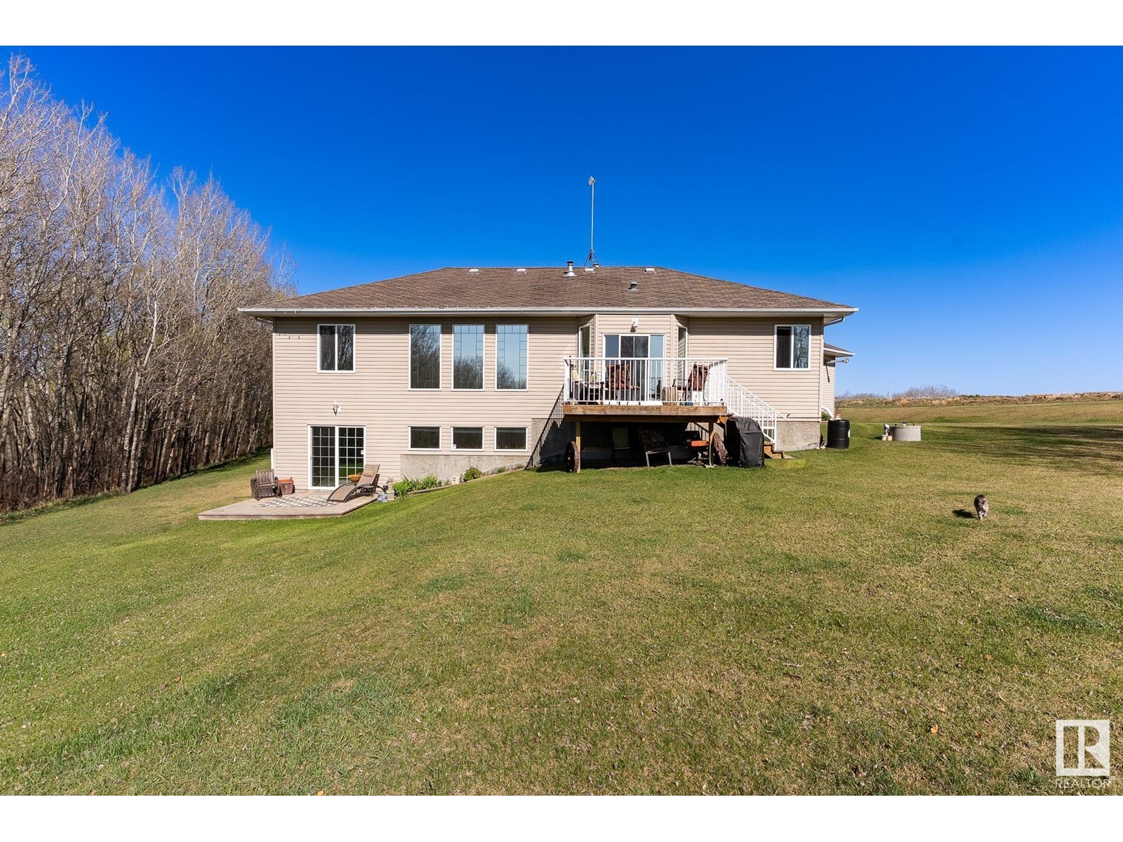433 20212 TWP RD 510, Rural Strathcona County