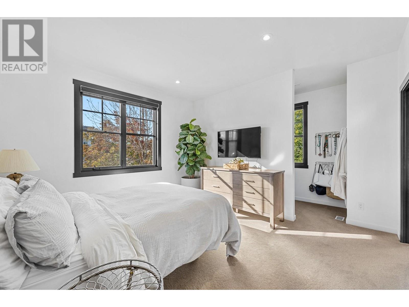  2693 Gore Street, Kelowna