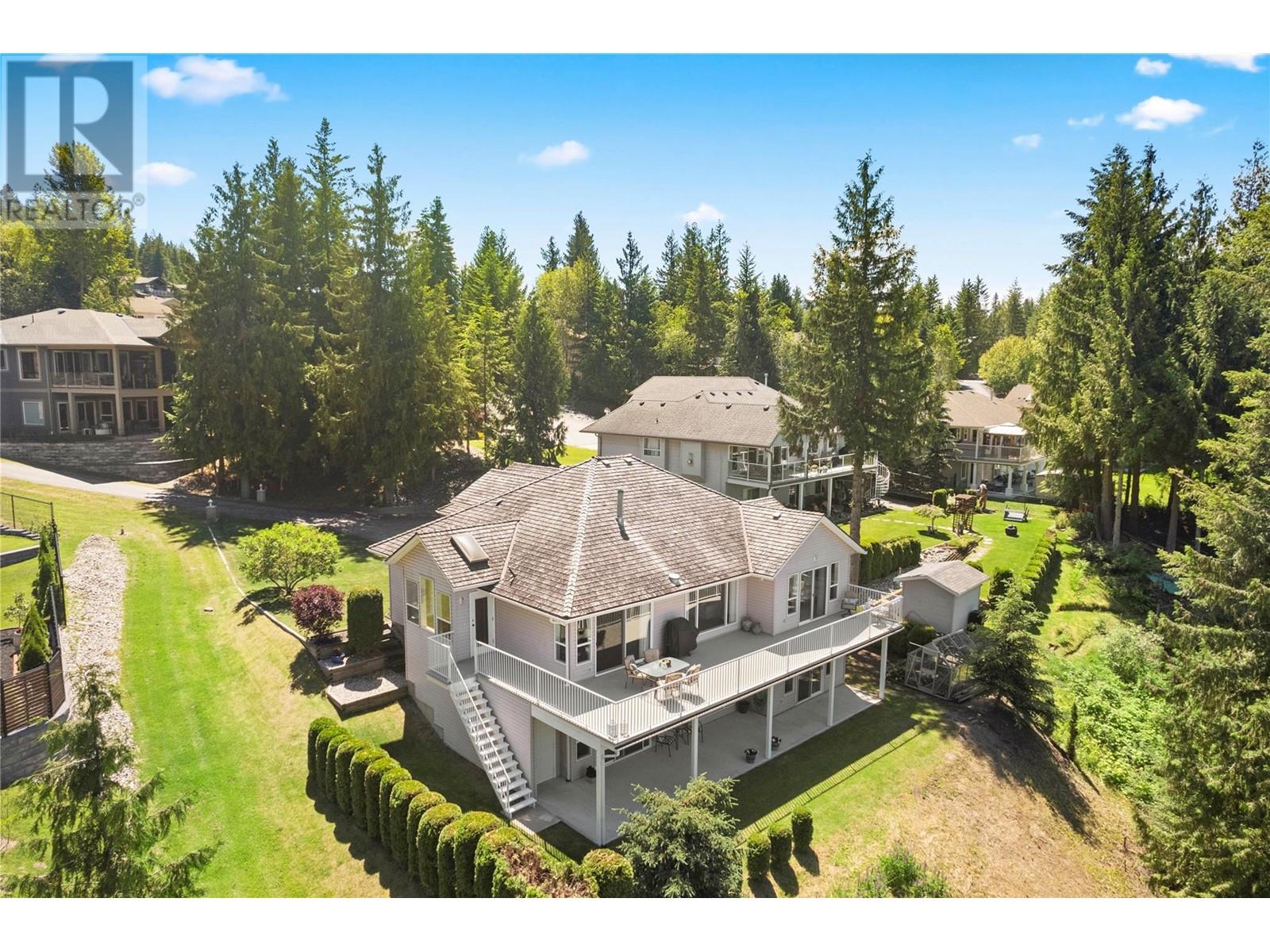 2592 Alpen Paradies Road Unit# 12, Blind Bay