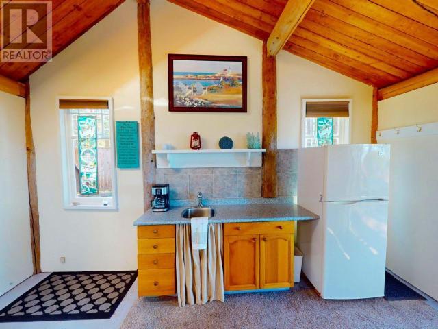 1147 SUNSET TRAIL, Savary Island