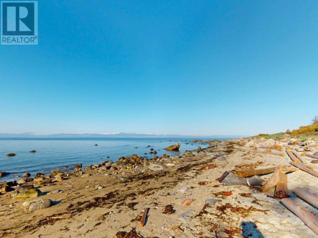 1147 SUNSET TRAIL, Savary Island