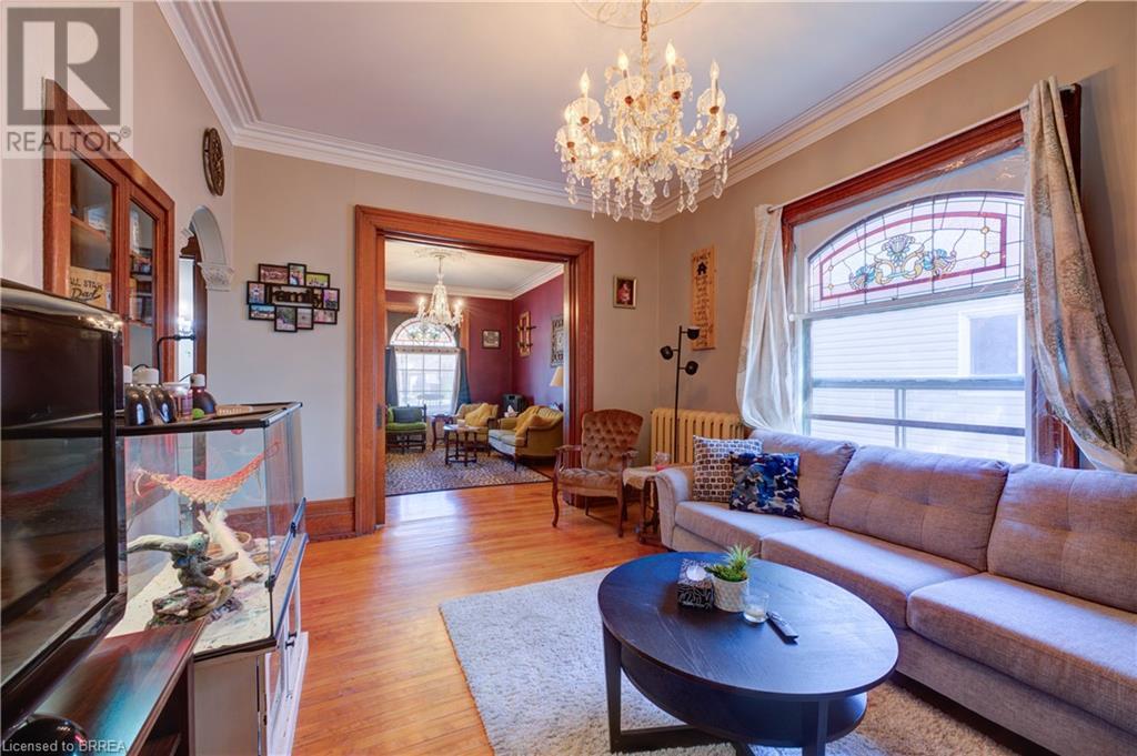 Photo 10 of 111 Erie Avenue, Brantford ON