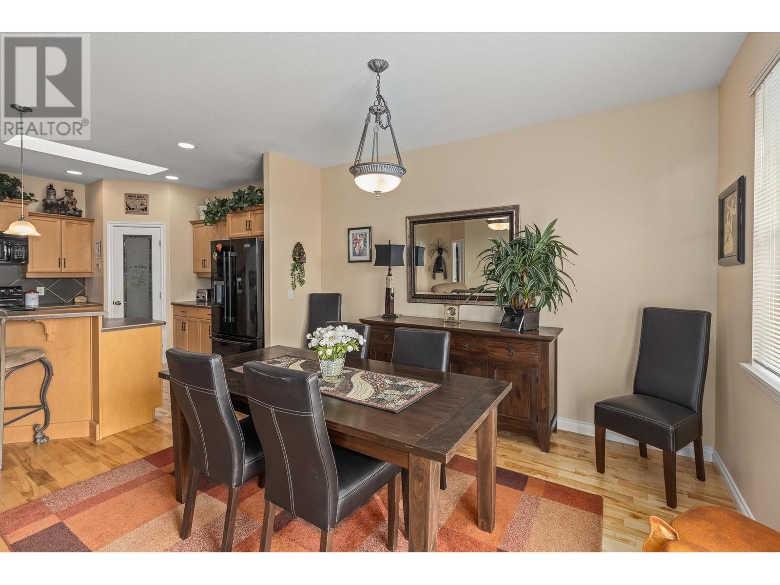  367 McCarren Avenue, Kelowna