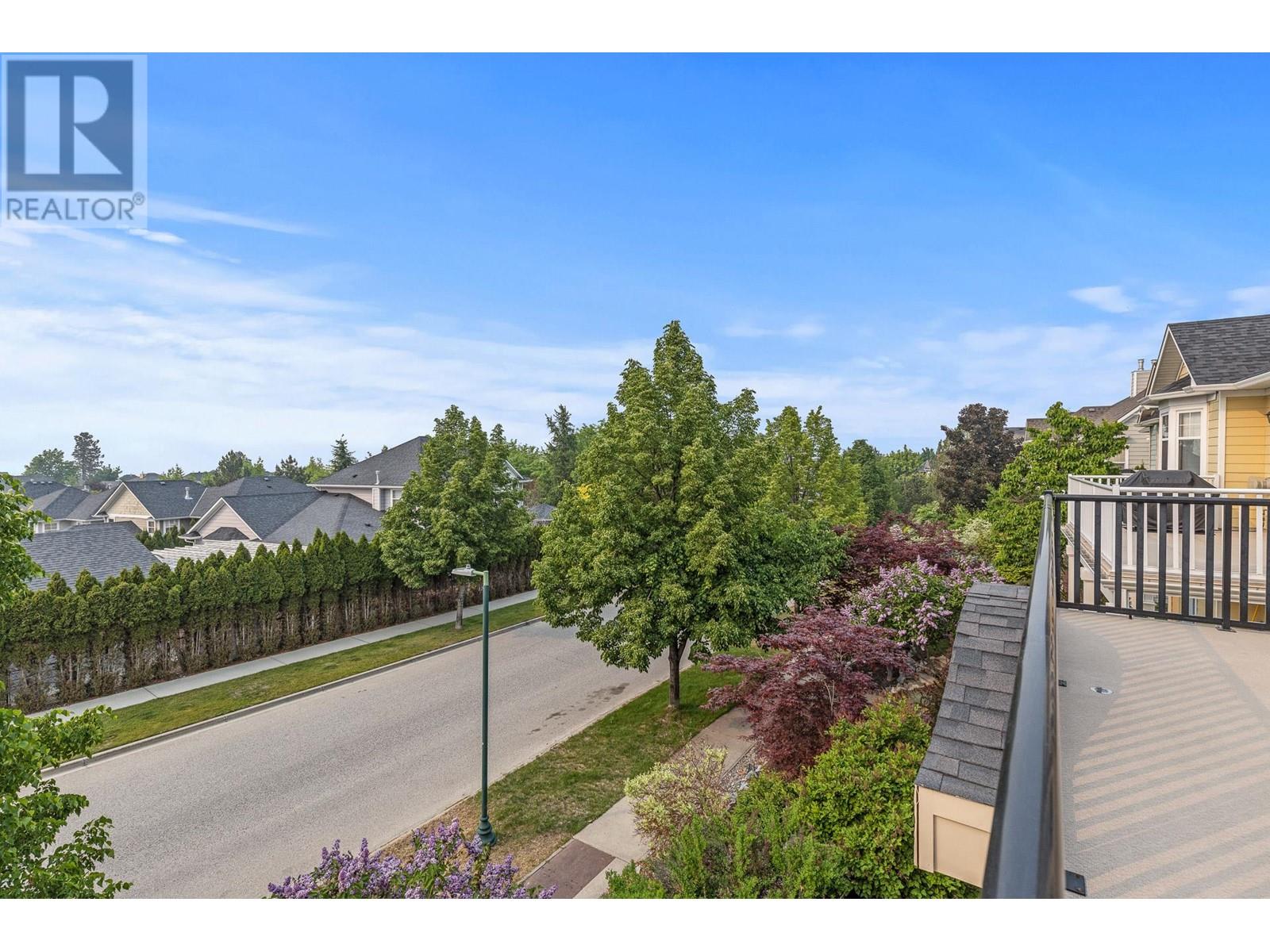  367 McCarren Avenue, Kelowna