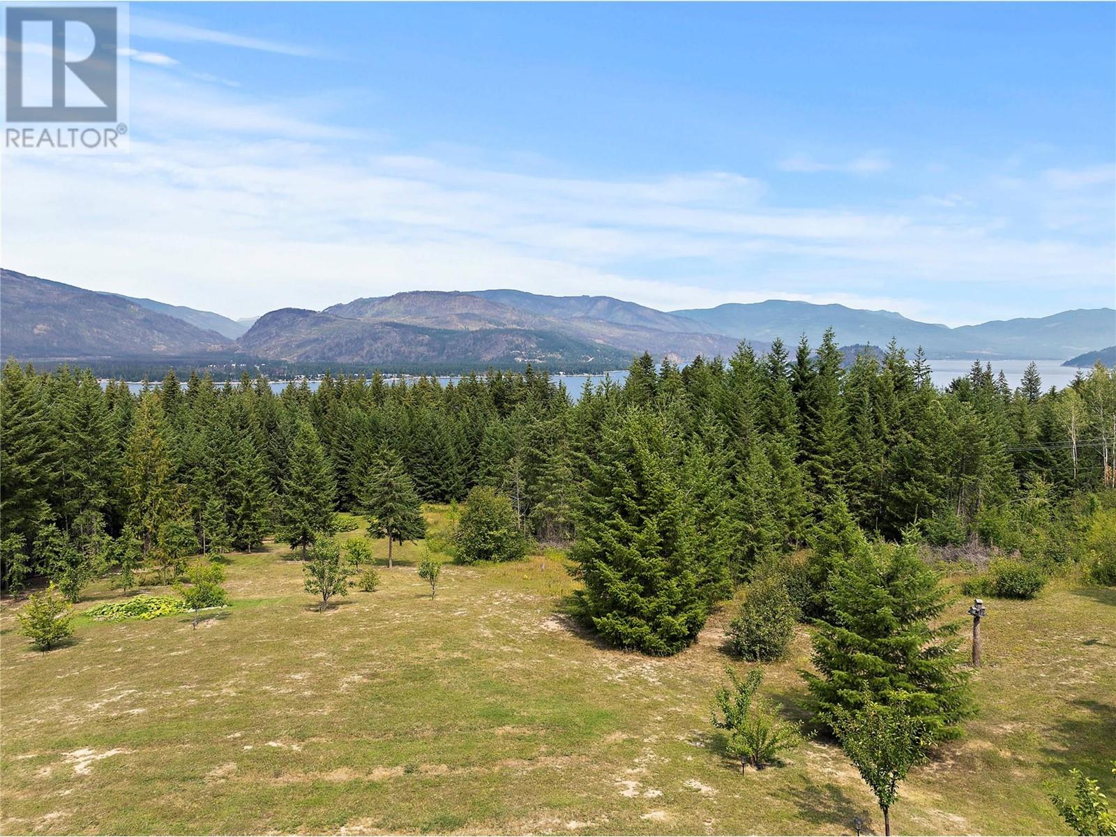 Photo 30 of 2672 Mckenzie Road, Sorrento BC