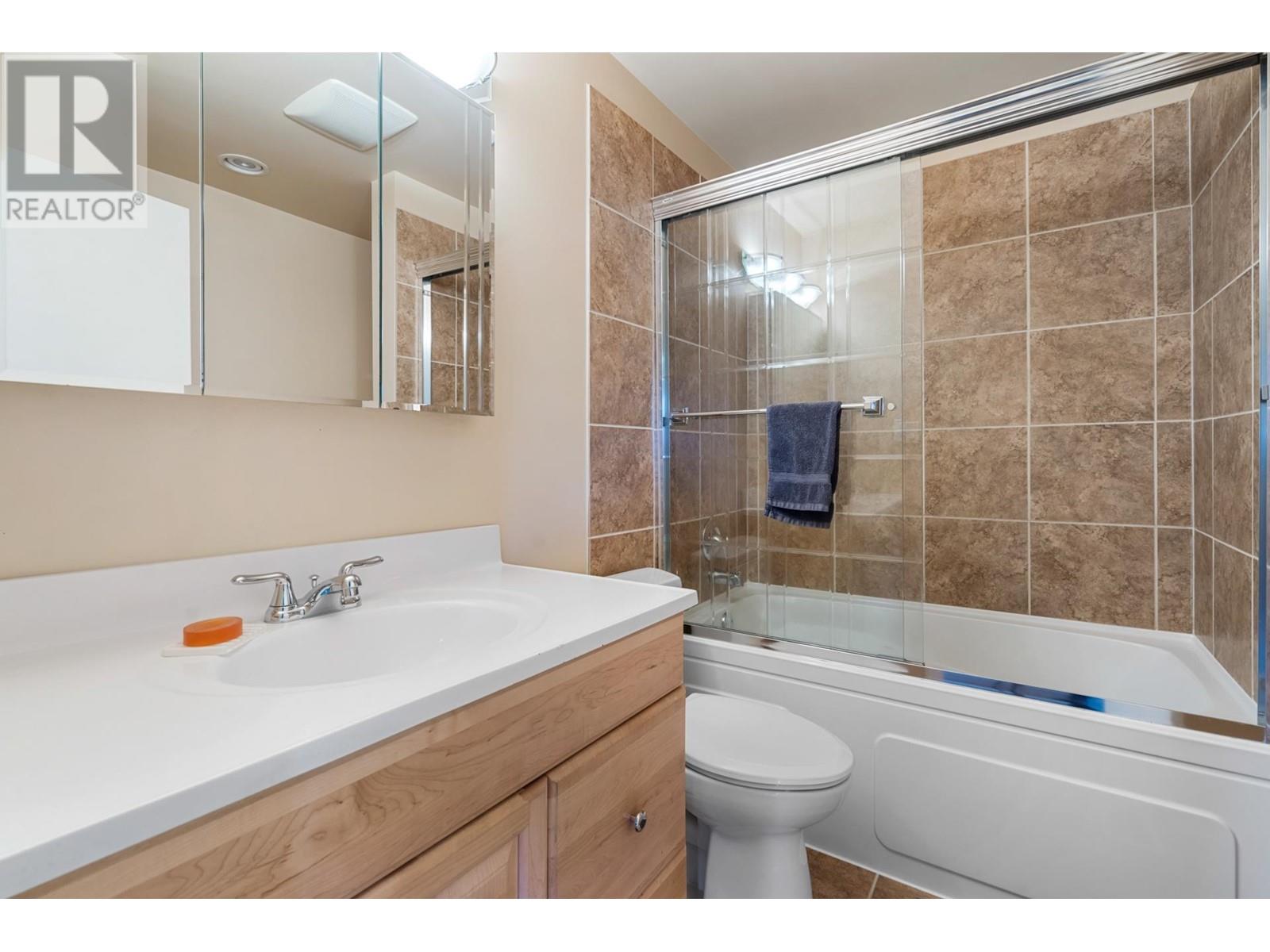3641 INVERNESS STREET, Port Coquitlam