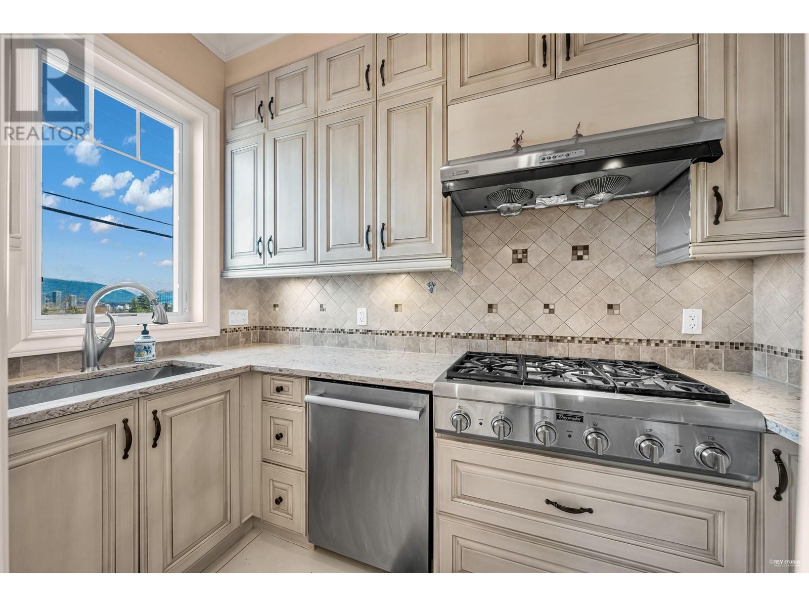 Photo 17 of 4276 Burke Street, Burnaby BC