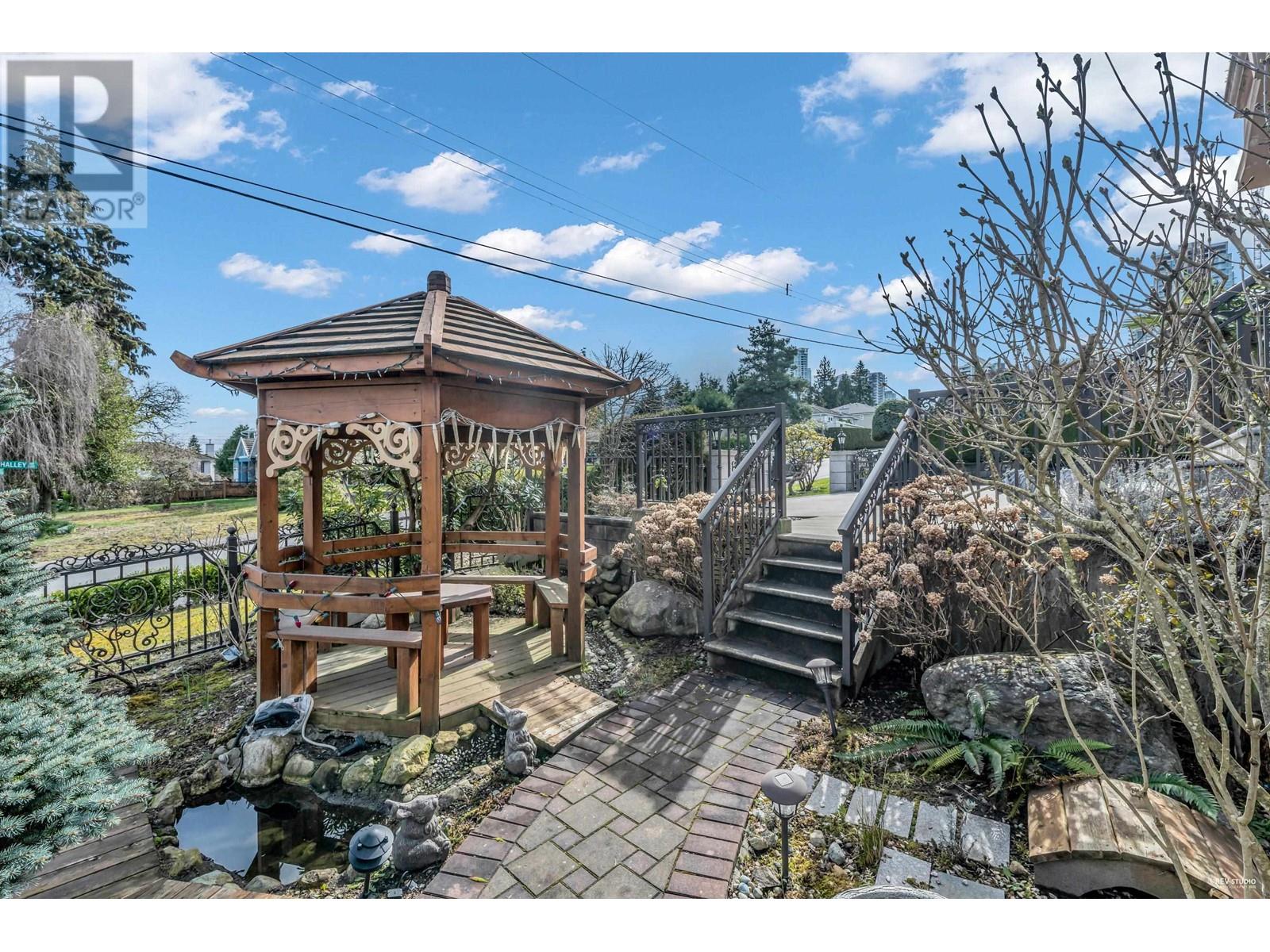 Photo 4 of 4276 Burke Street, Burnaby BC