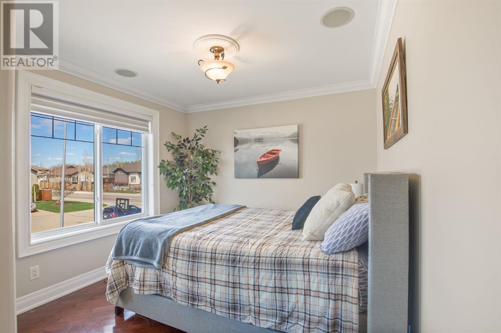 6 Oscar Court, Red Deer